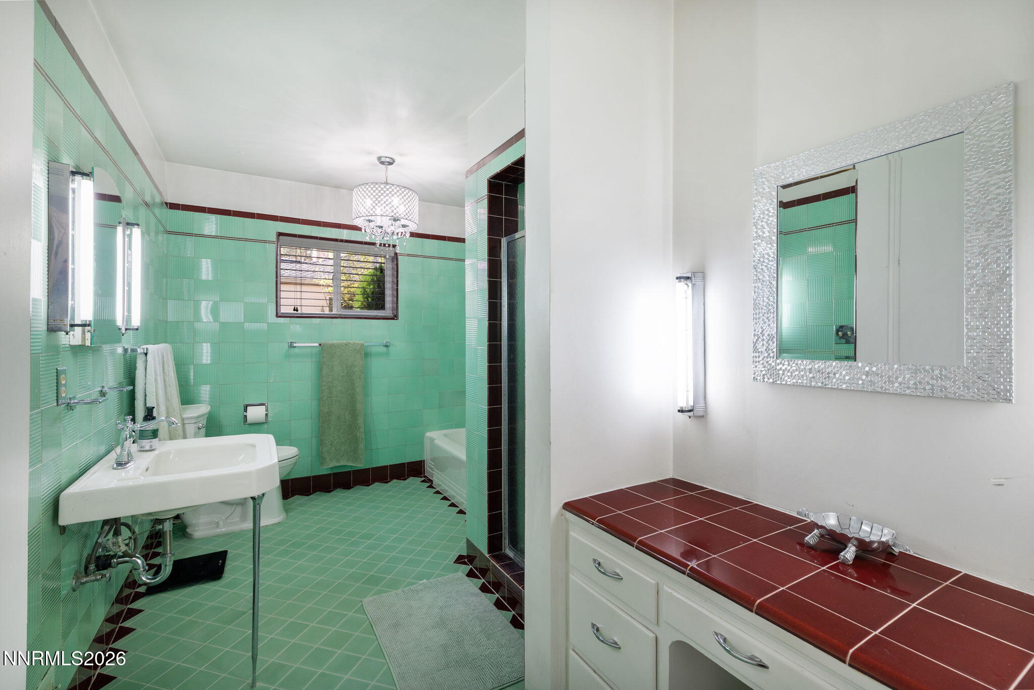 1050 Sharon Way Property Photo 16