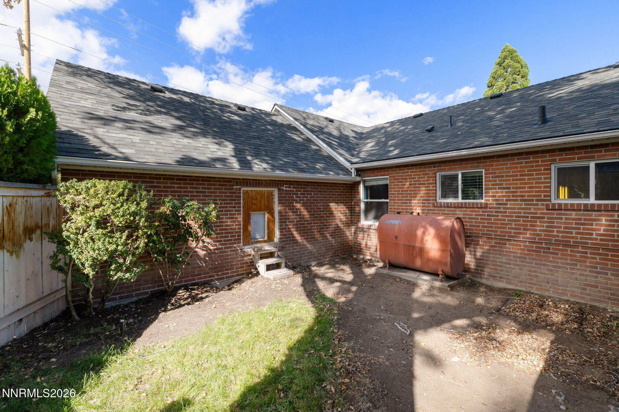 1050 Sharon Way Property Photo 27