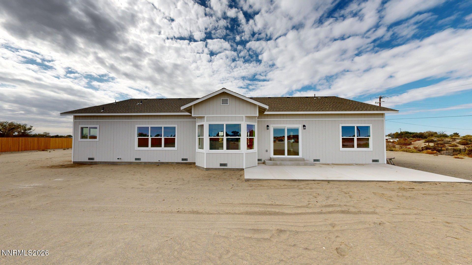 6286 Westwind Way Property Photo 2