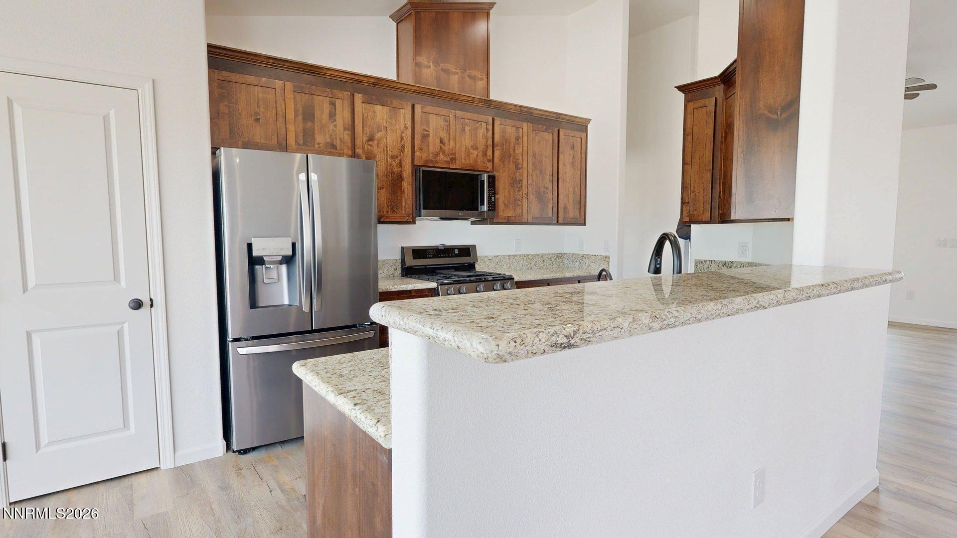 6286 Westwind Way Property Photo 10