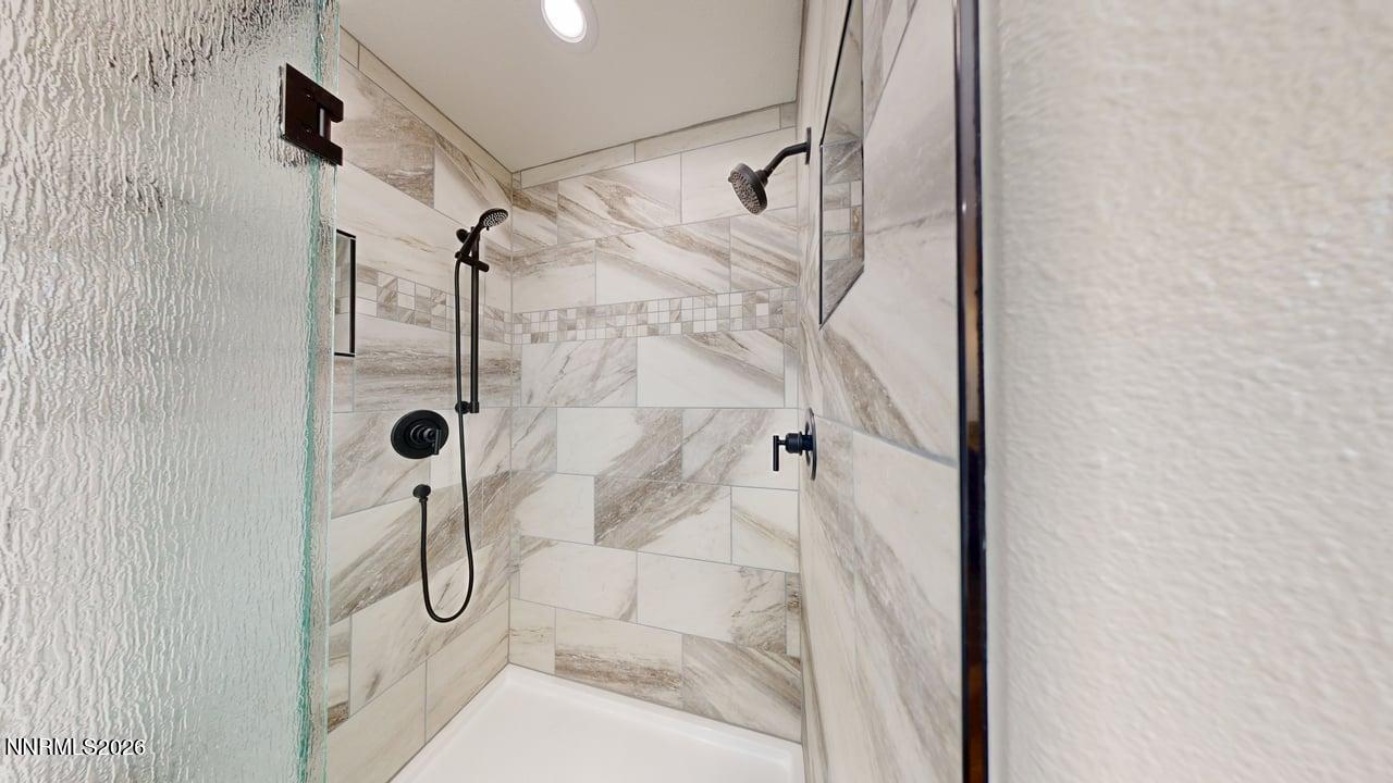 6286 Westwind Way Property Photo 15