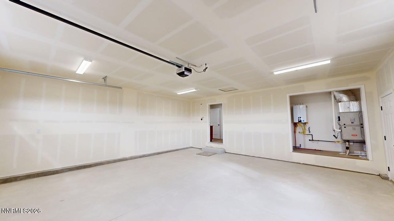 6286 Westwind Way Property Photo 23