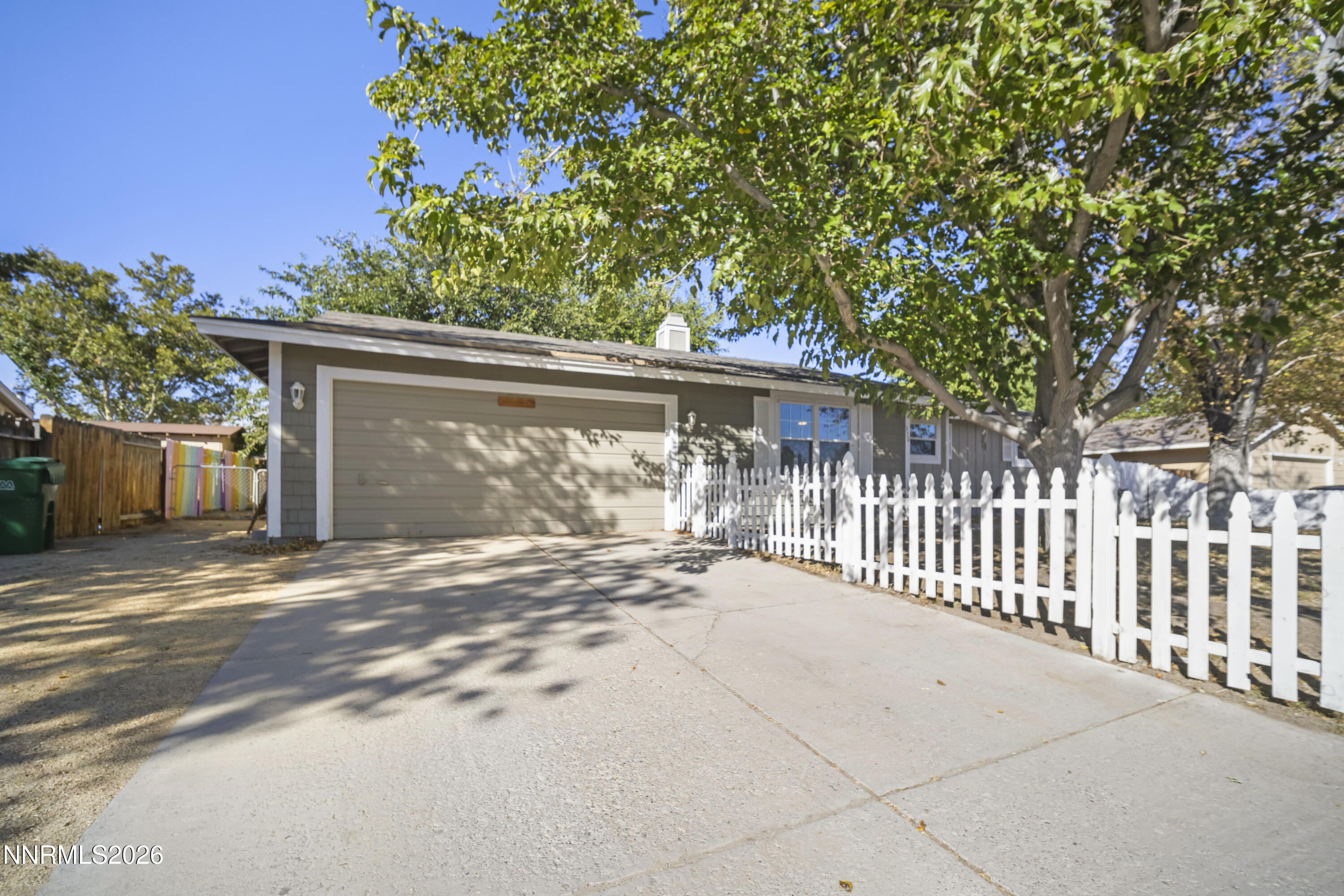 370 Aspen Way Property Photo 1