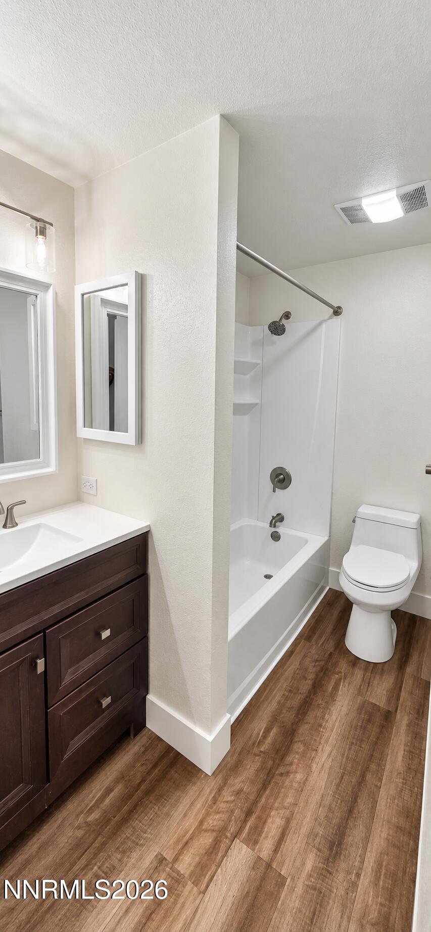 1271 Redwood Circle Apt 7 Property Photo 8