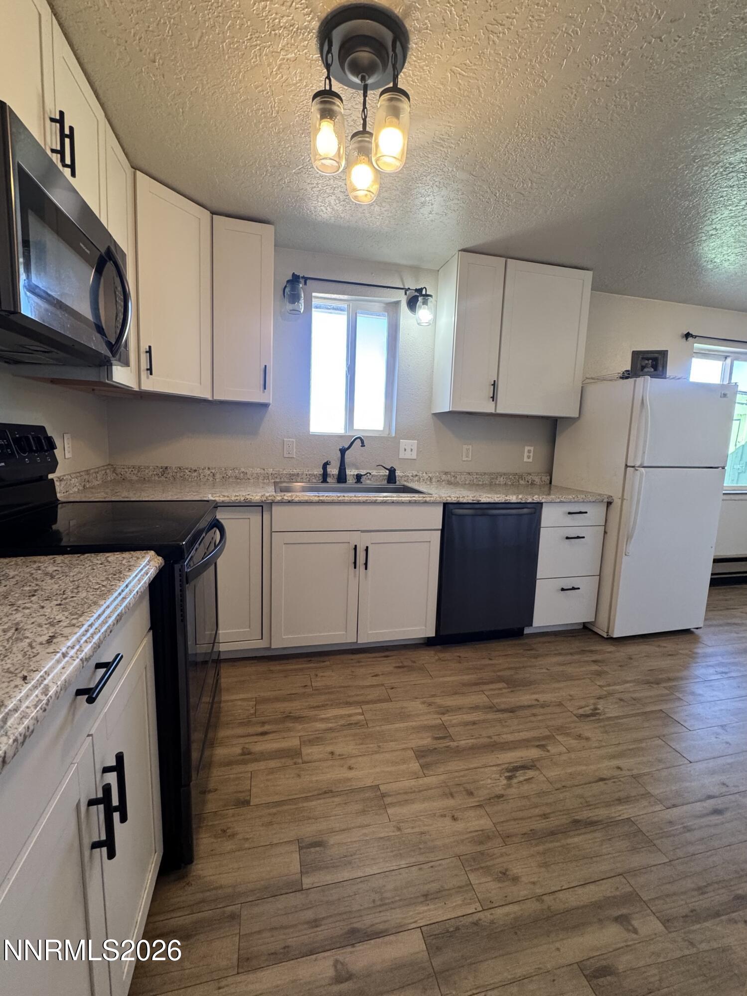 640 Prebble Street Property Photo 4