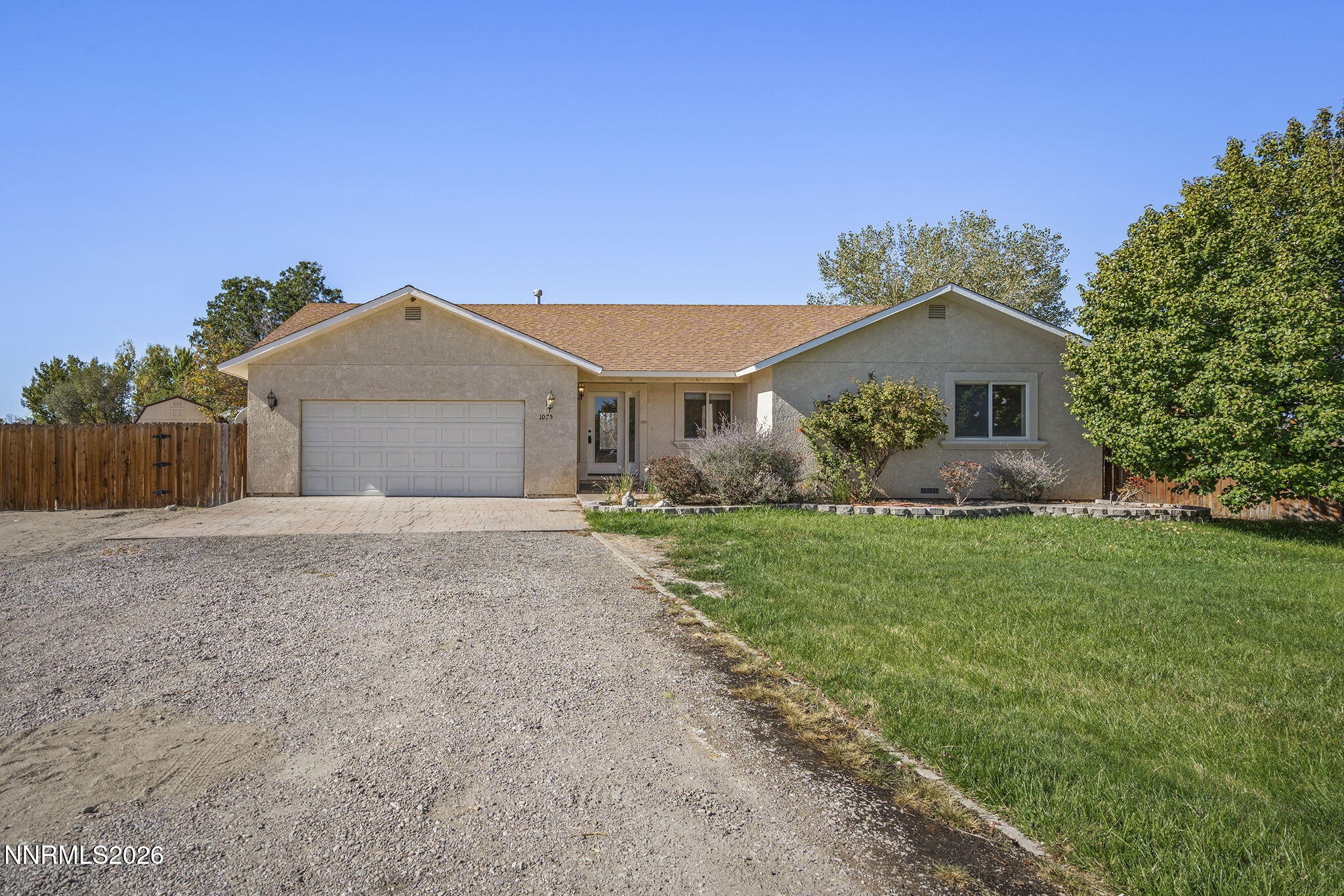 1075 Penelope Drive Property Photo 1