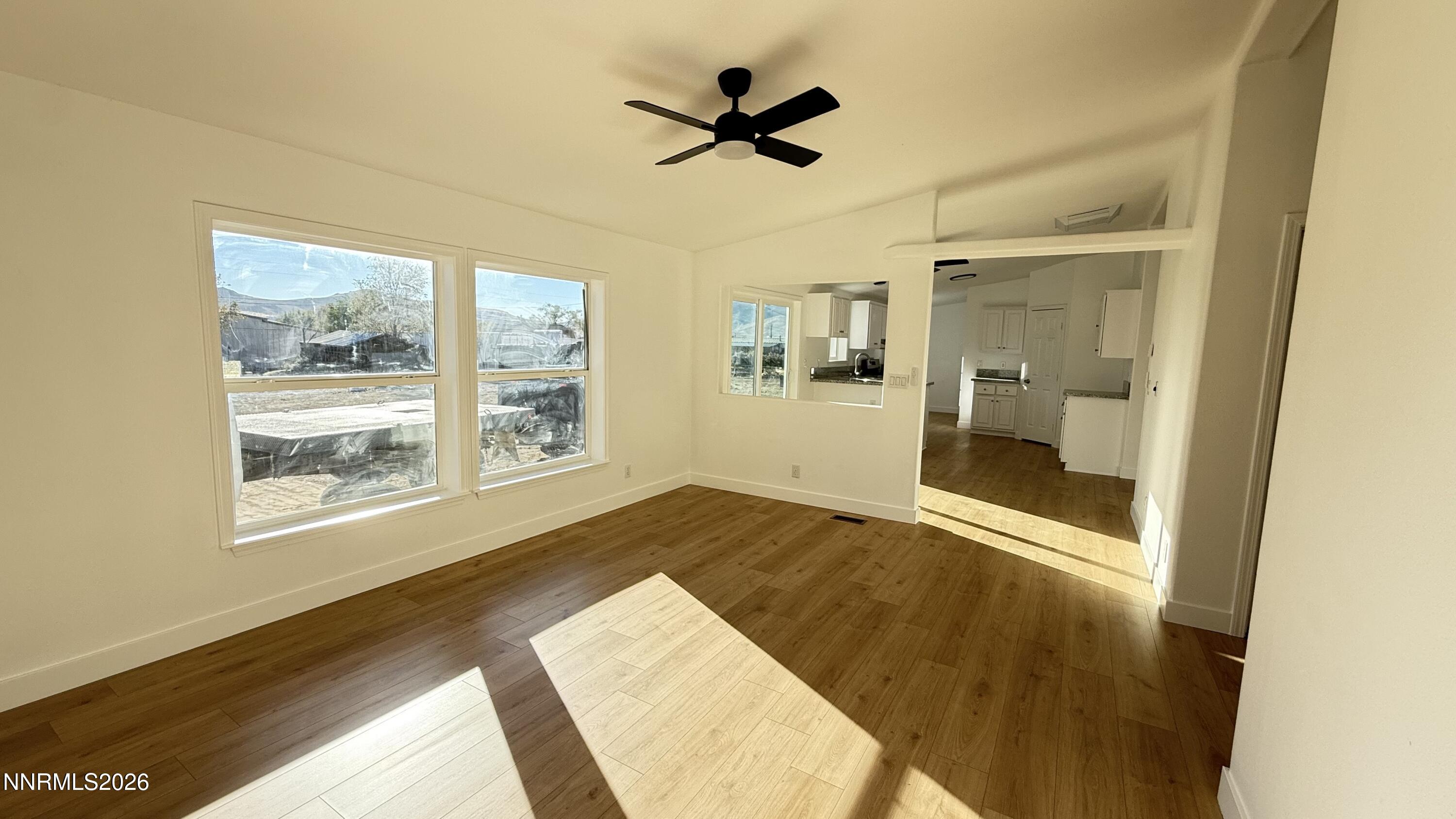 17870 W Aspen Circle Property Photo 7