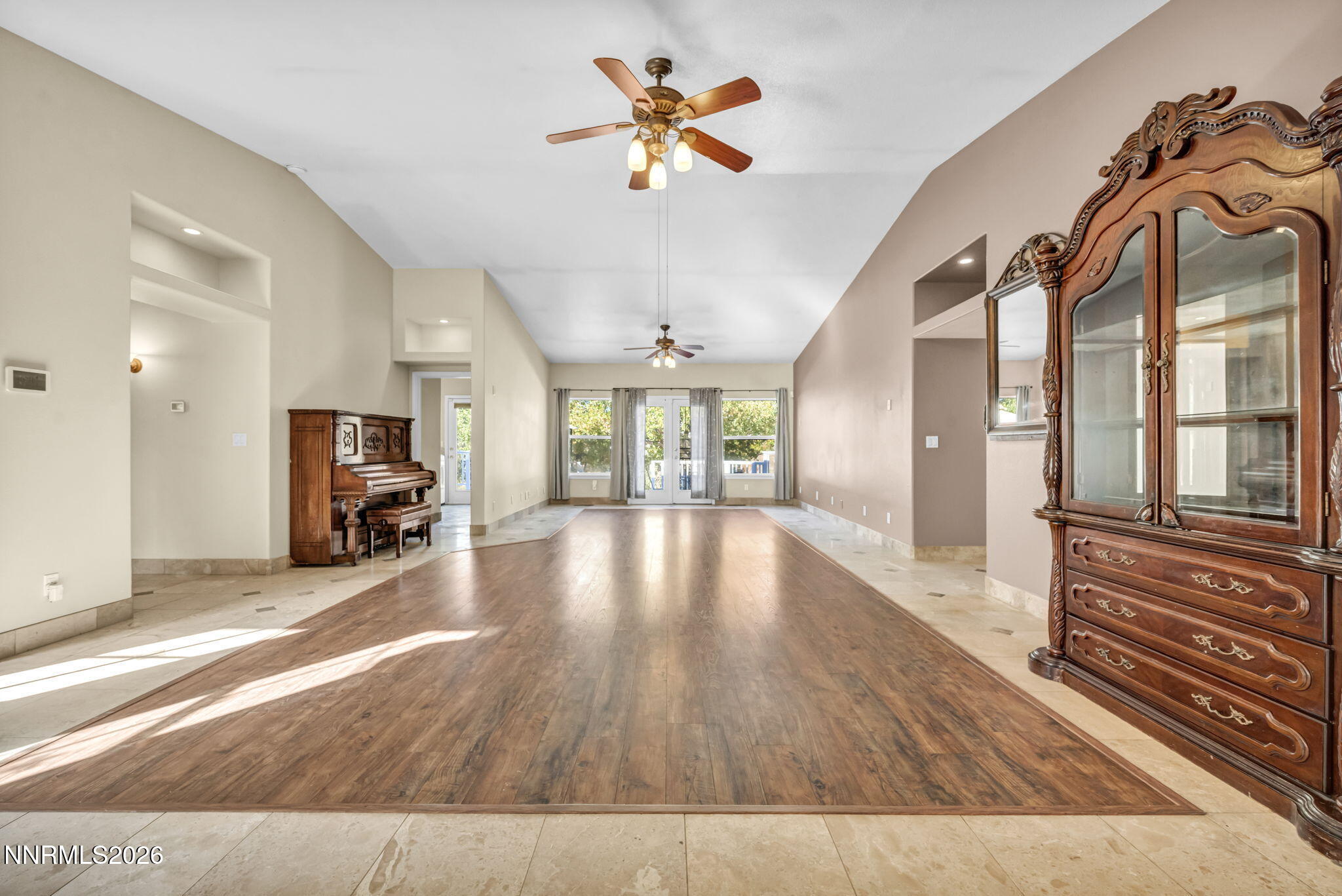 255 Lincoln Highway Property Photo 10