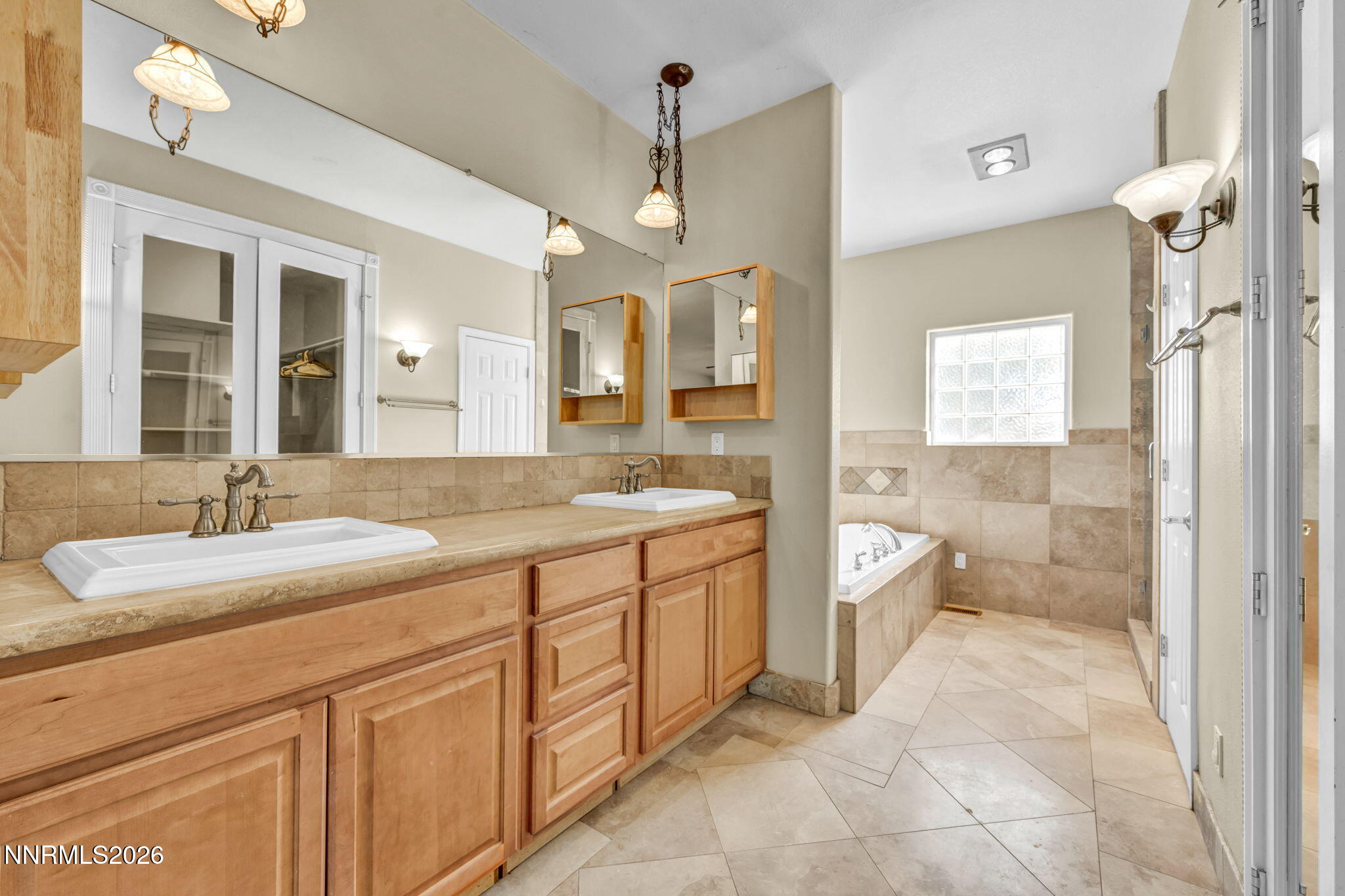 255 Lincoln Highway Property Photo 13