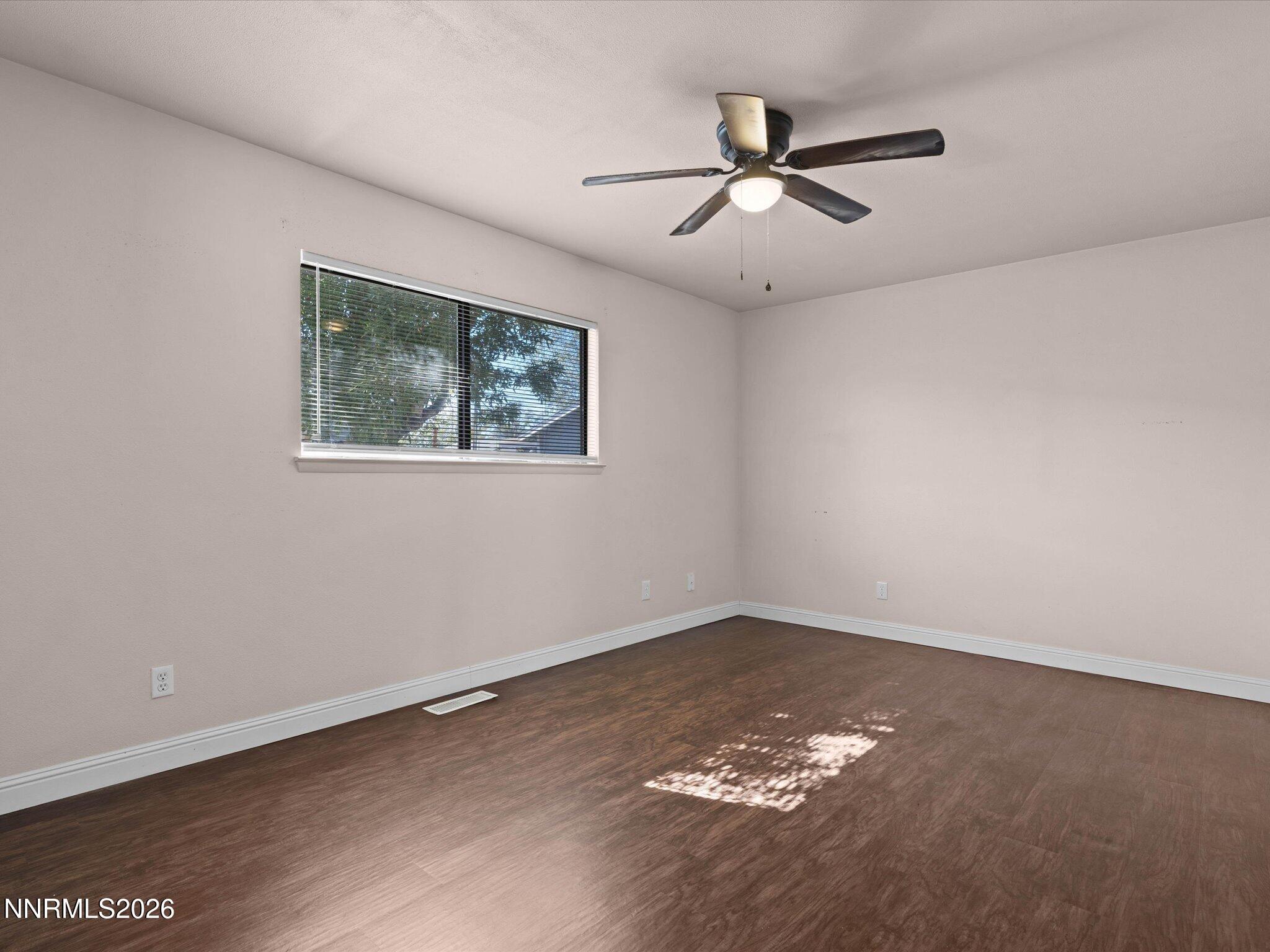 654 Douglas Street Property Photo 13