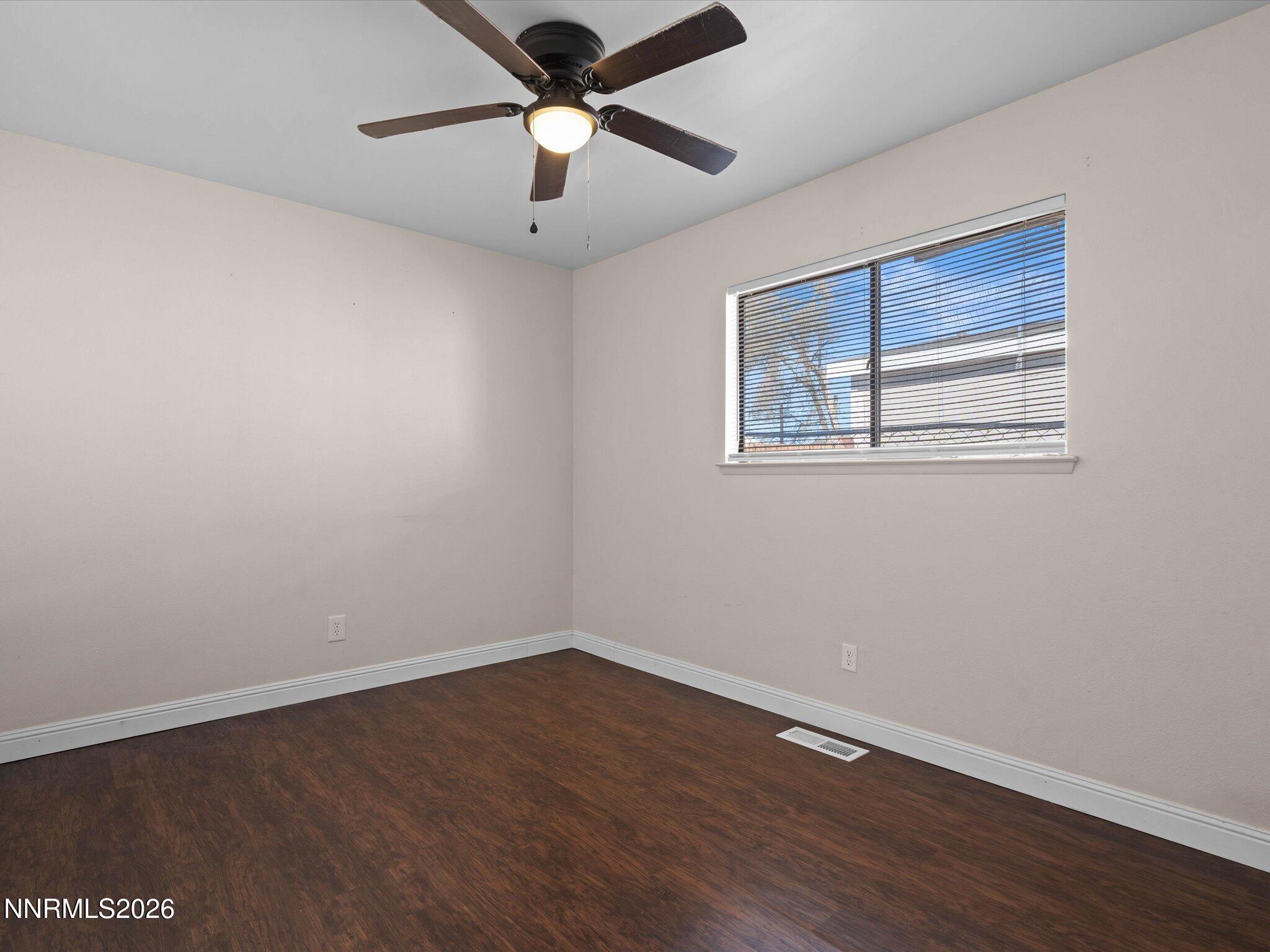 654 Douglas Street Property Photo 18