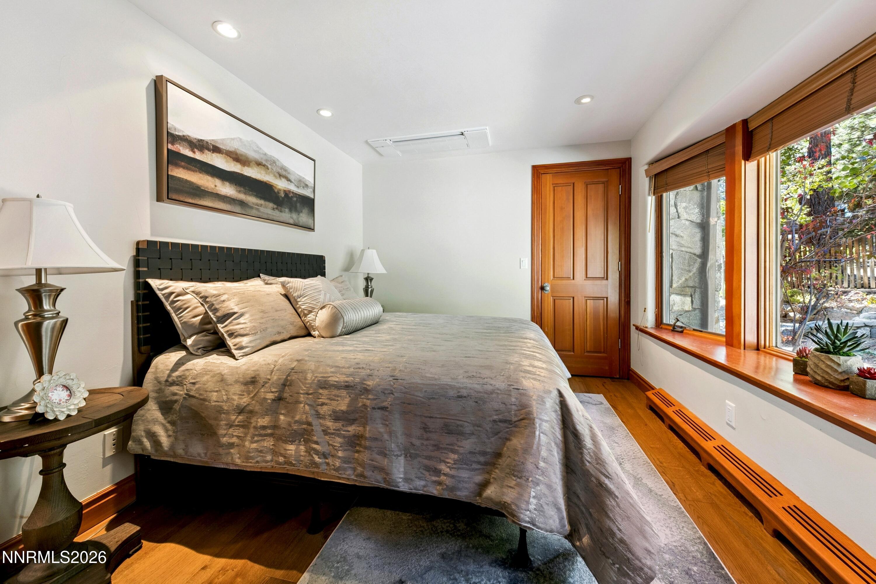 260013241 Property Photo 24