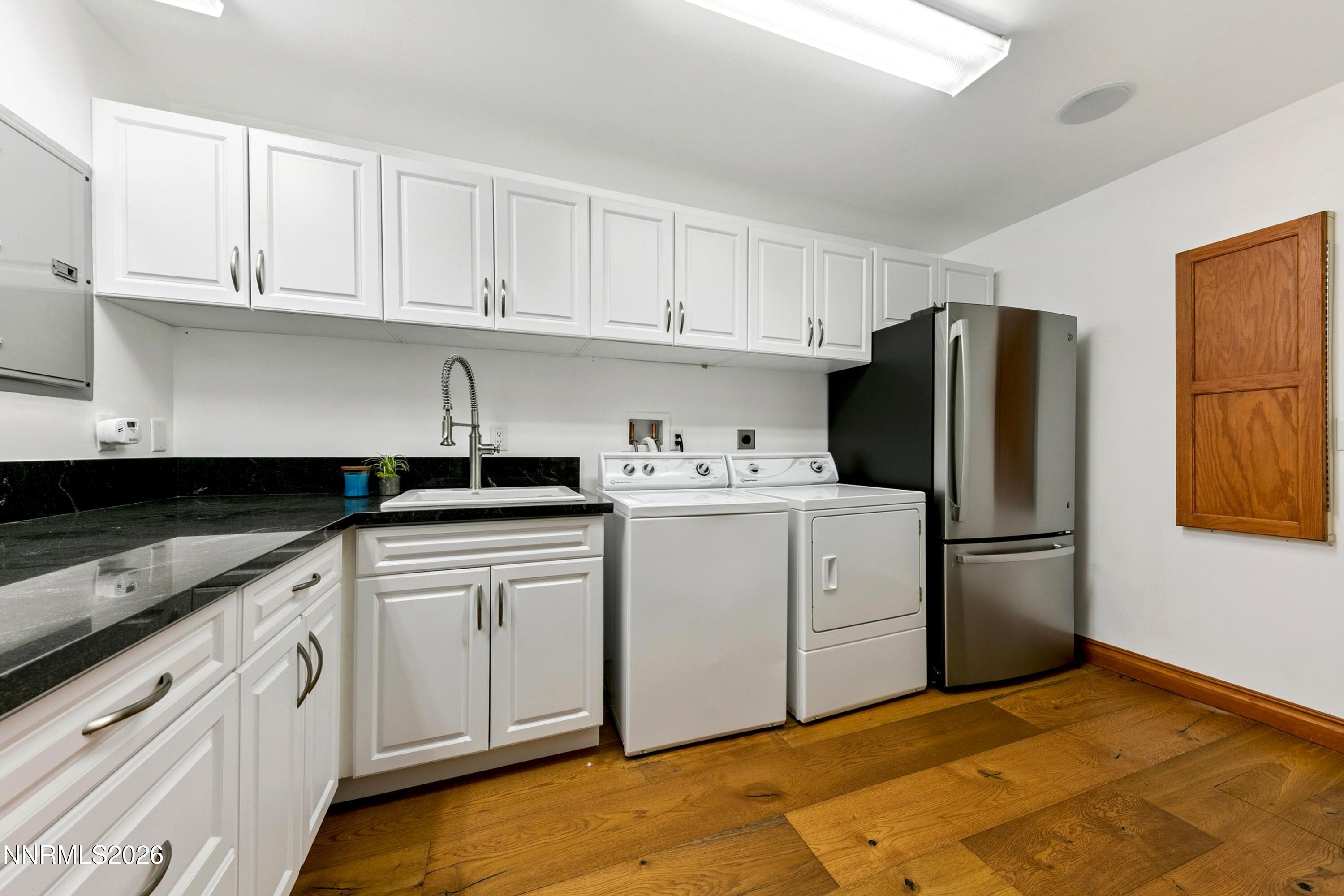 260013241 Property Photo 38