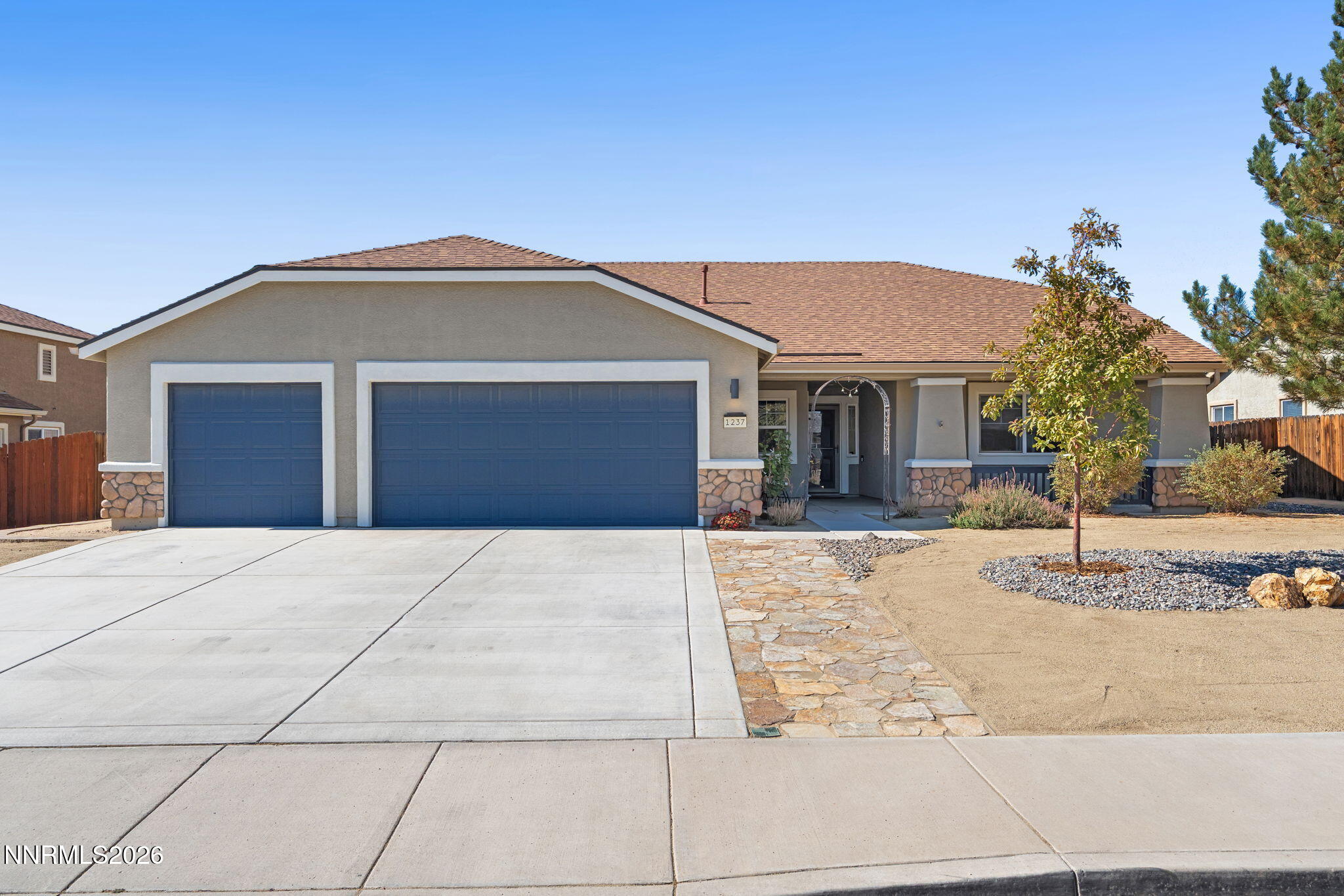 1237 Stratton Drive Property Photo 1