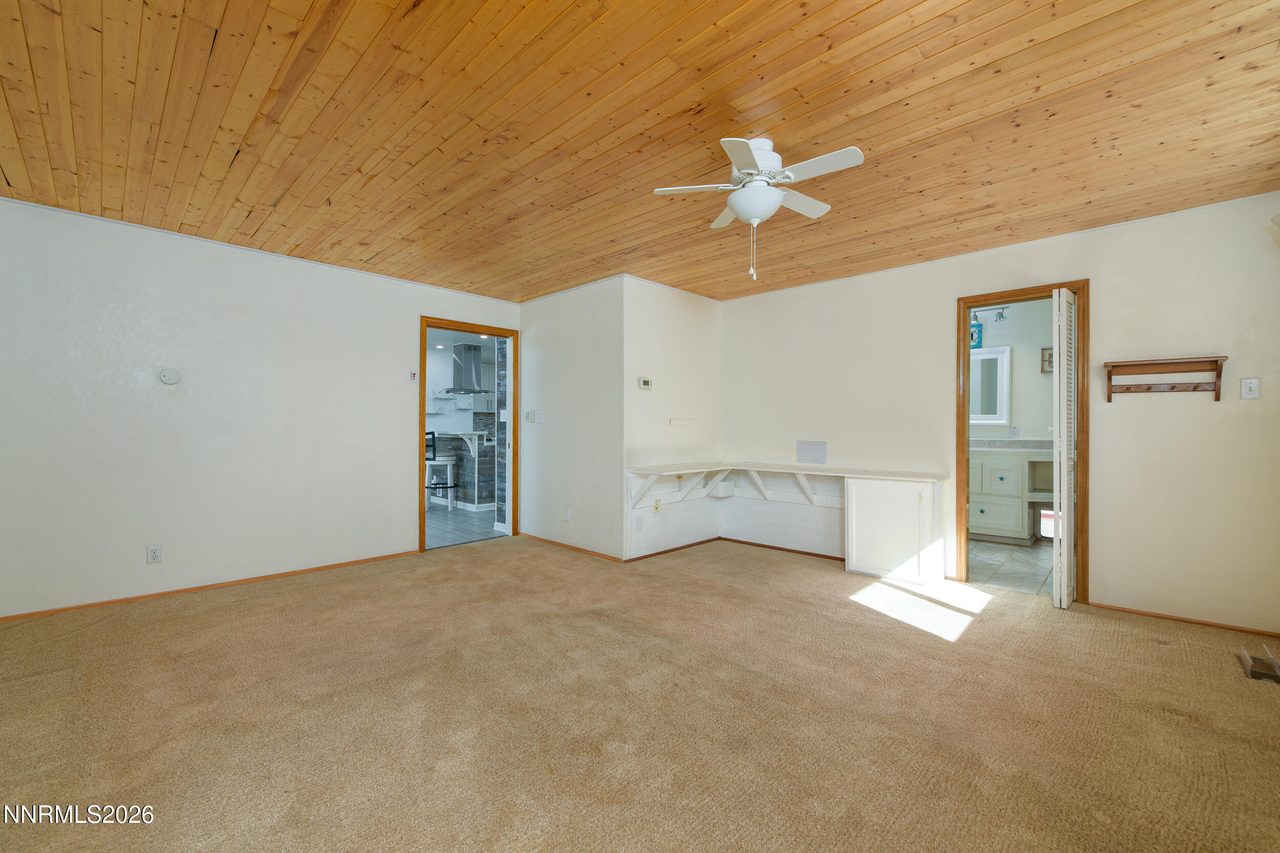 890 Sunset Drive Property Photo 23