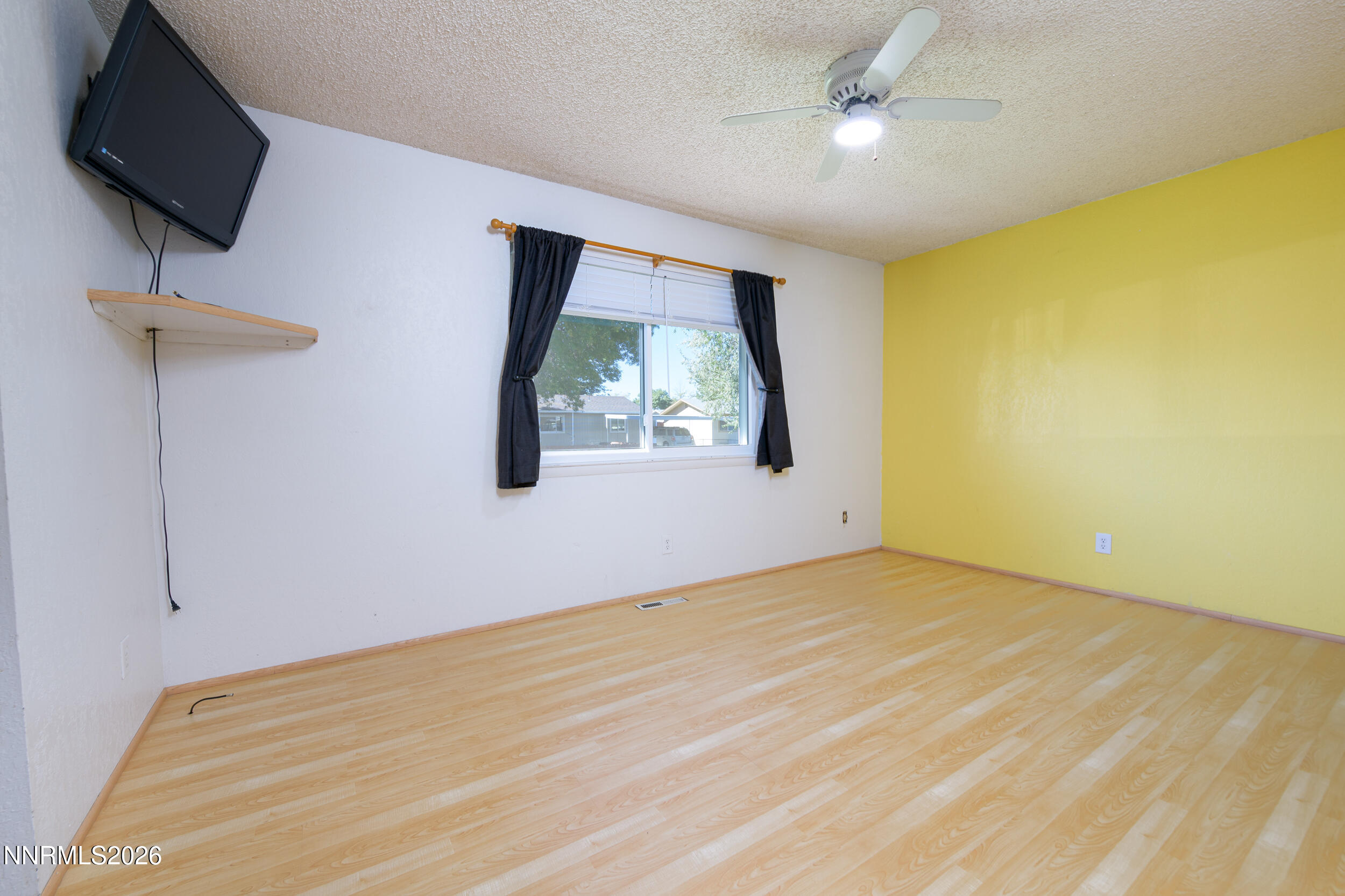890 Sunset Drive Property Photo 27