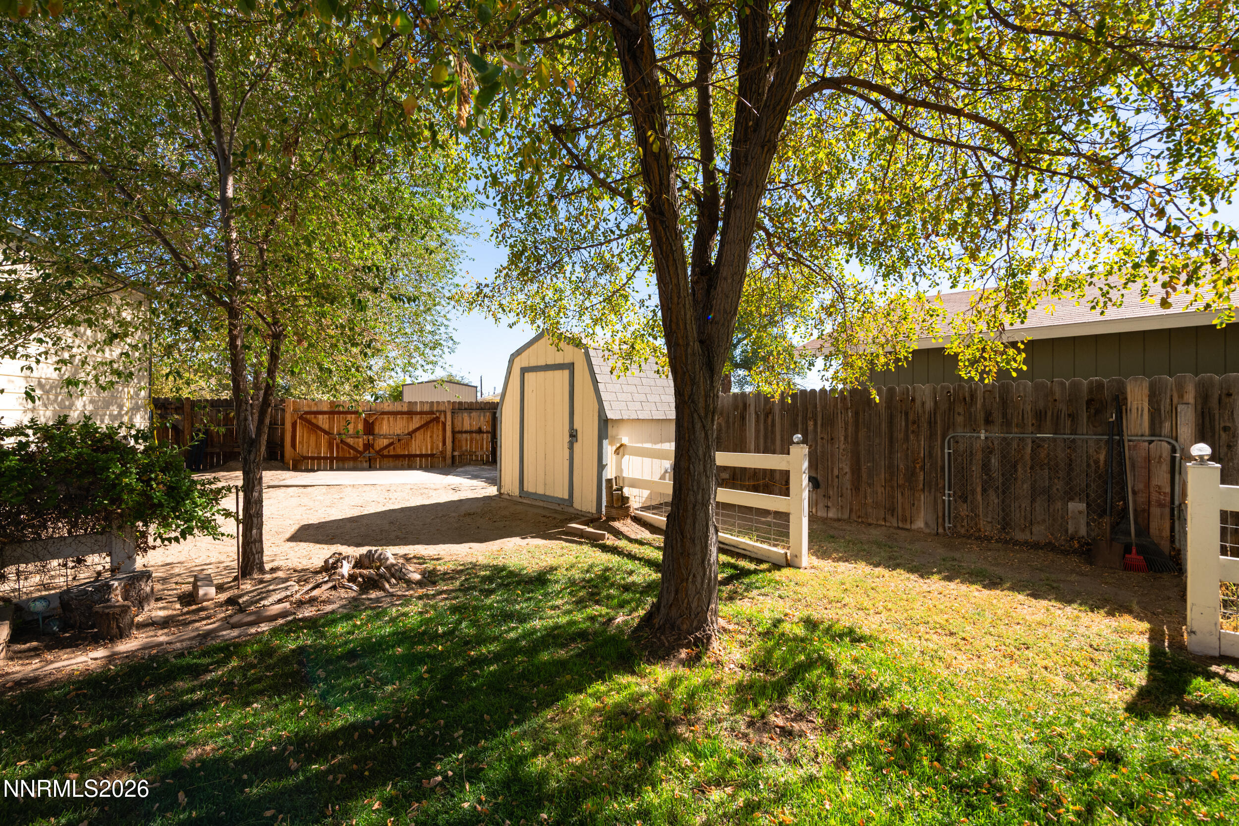 890 Sunset Drive Property Photo 41