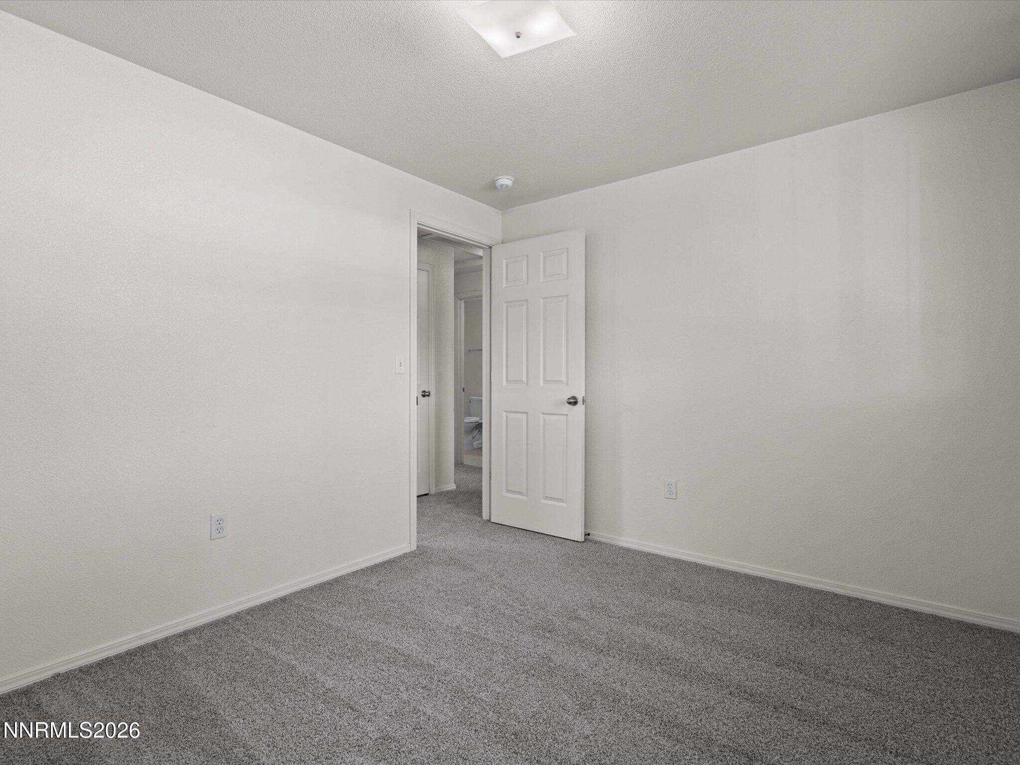 196 Gordon Lane Property Photo 20