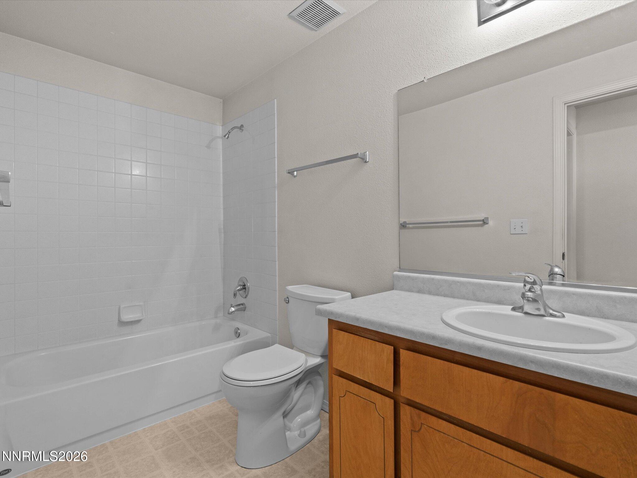 196 Gordon Lane Property Photo 21