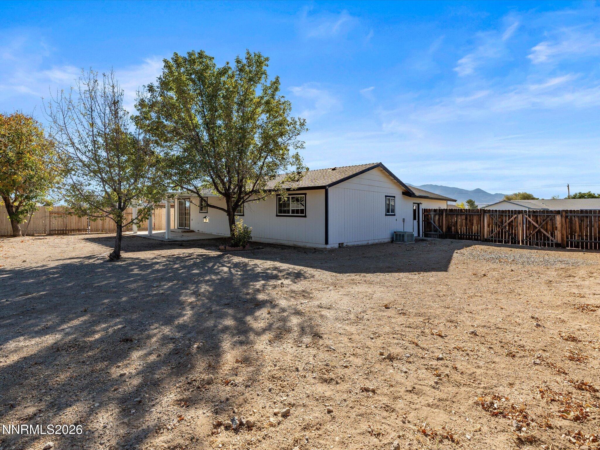 196 Gordon Lane Property Photo 29