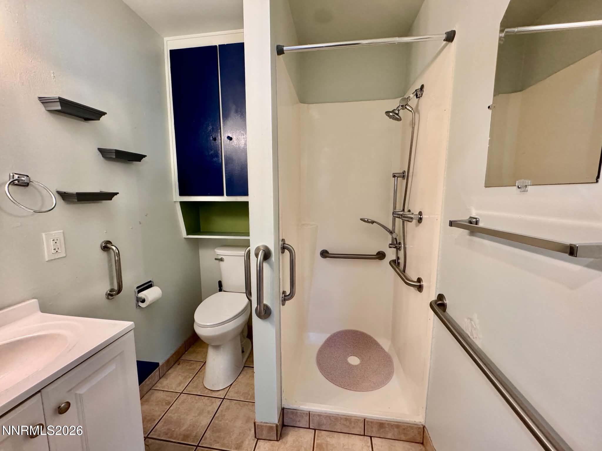 330 Richards Way Property Photo 15