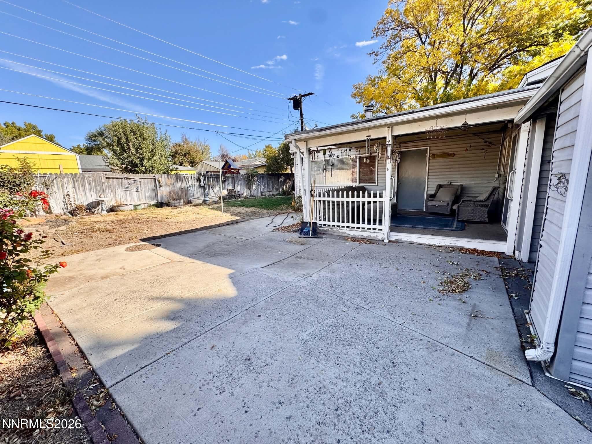 330 Richards Way Property Photo 27