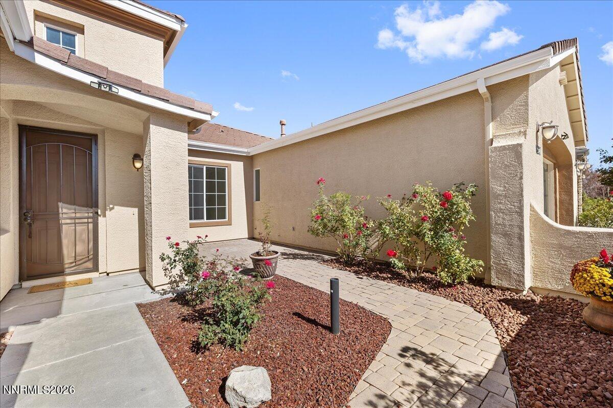 1627 Gemtown Drive Property Photo 4