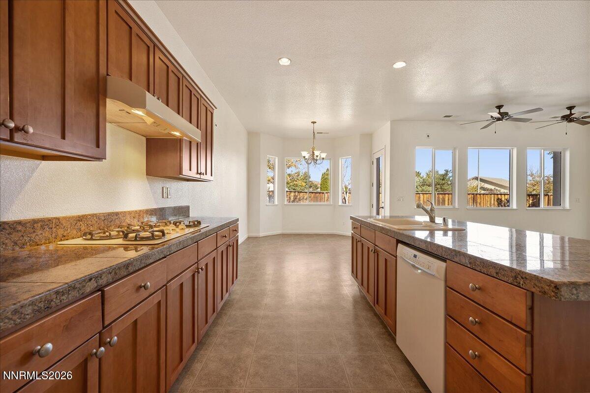 1627 Gemtown Drive Property Photo 16