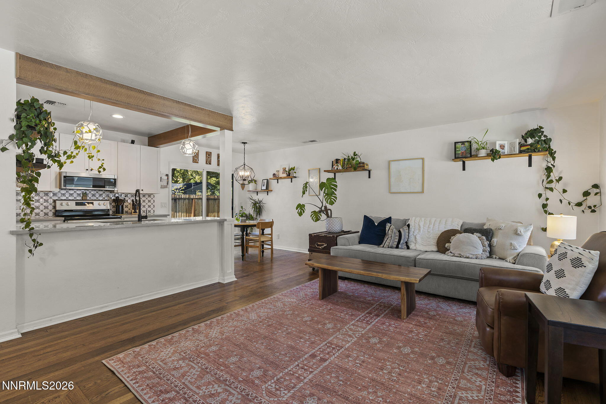 1055 Primrose Street Property Photo 7