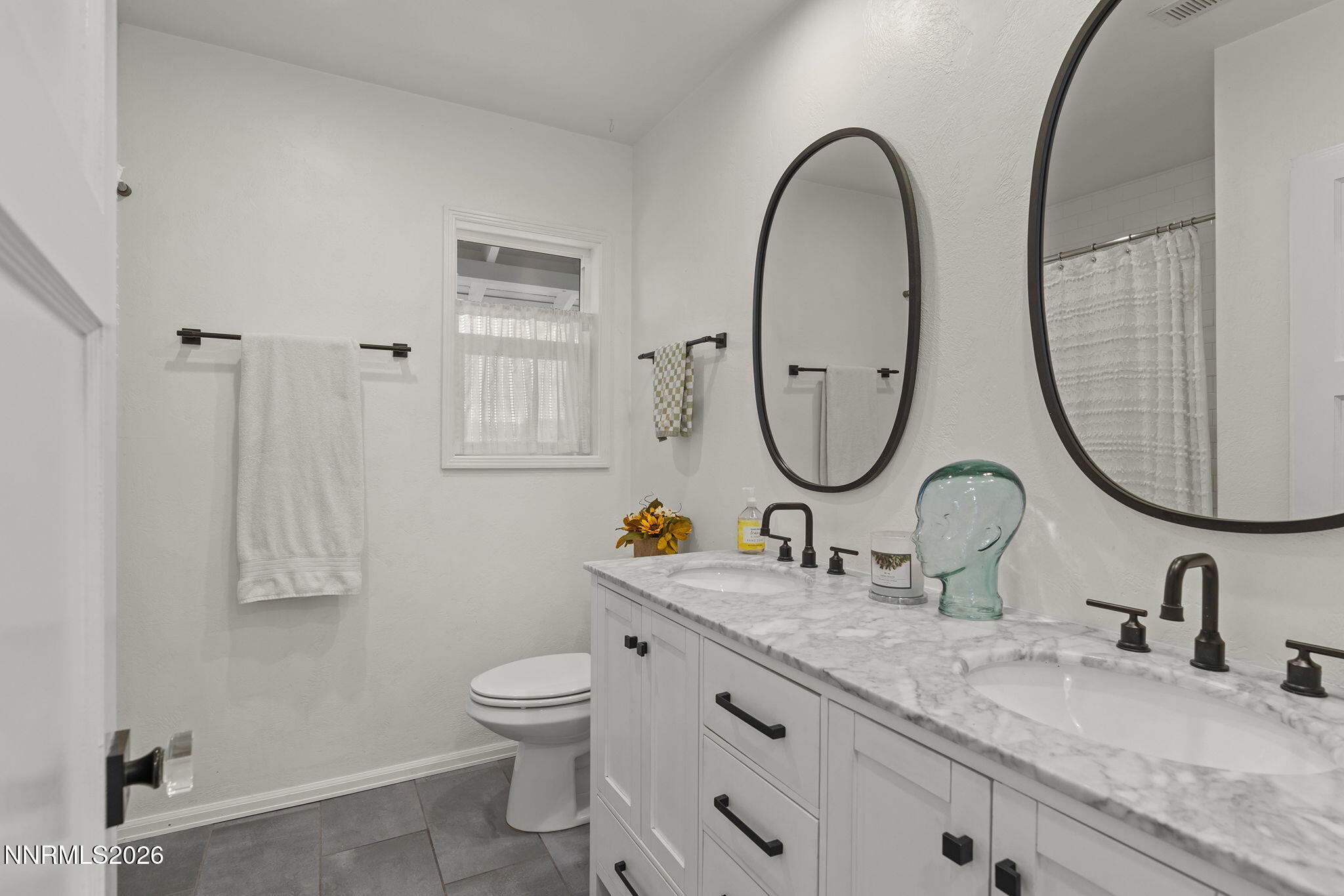 1055 Primrose Street Property Photo 17