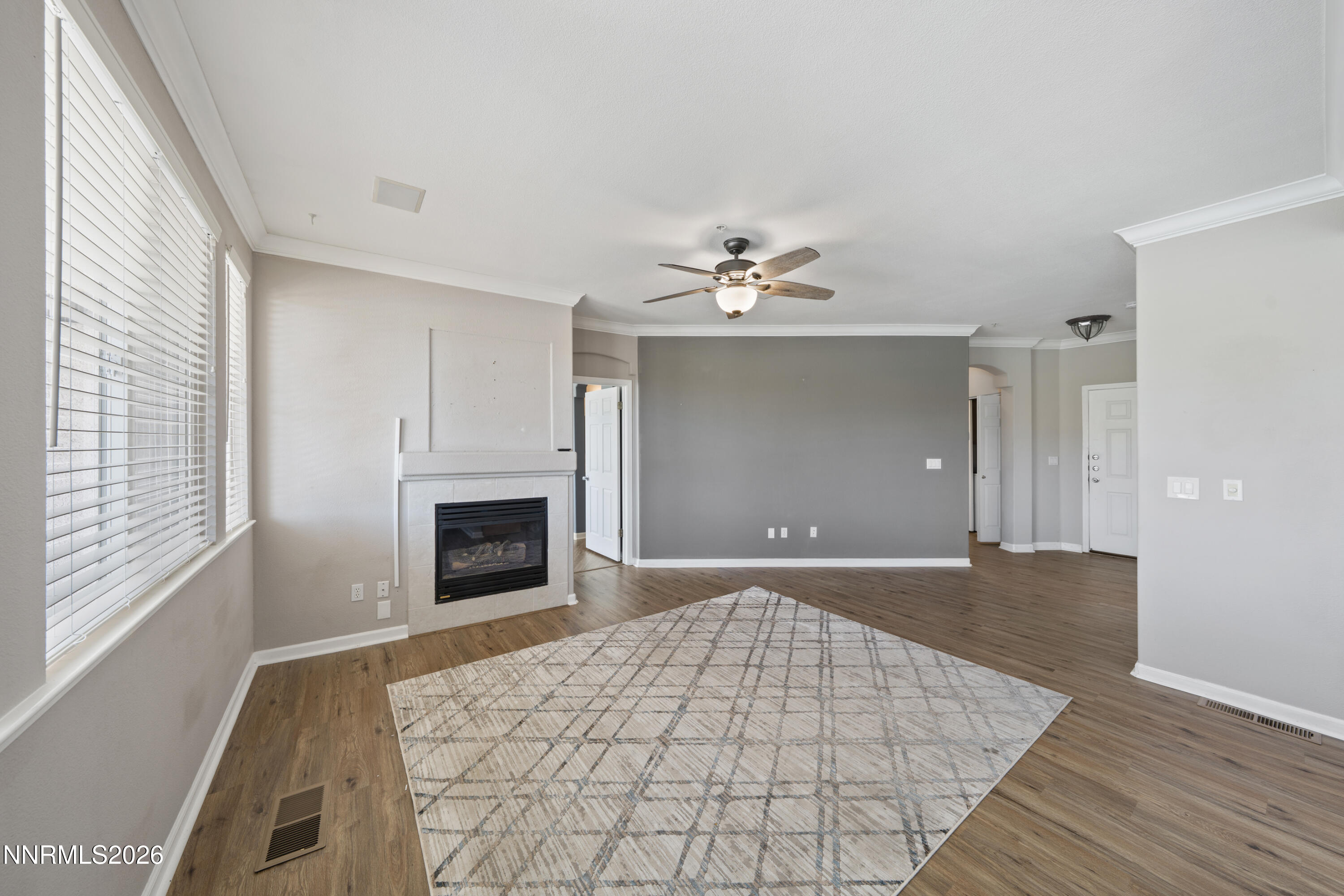 6230 Ingleston Drive Apt 215 Property Photo 8
