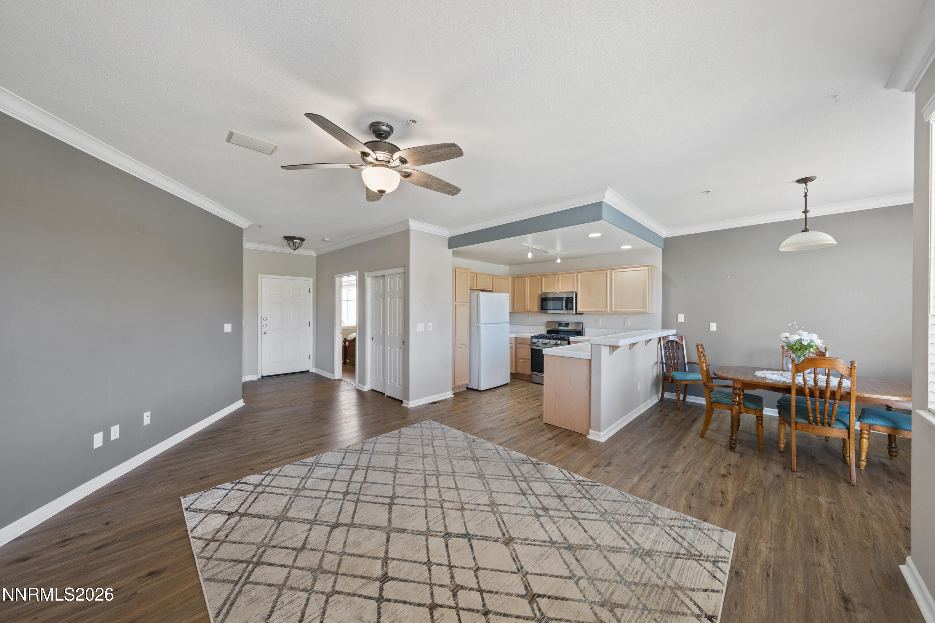 6230 Ingleston Drive Apt 215 Property Photo 16
