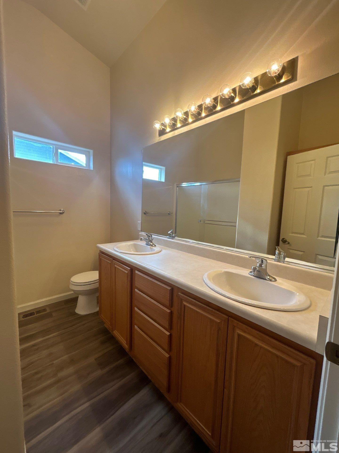 455 Mallard Way Property Photo 15