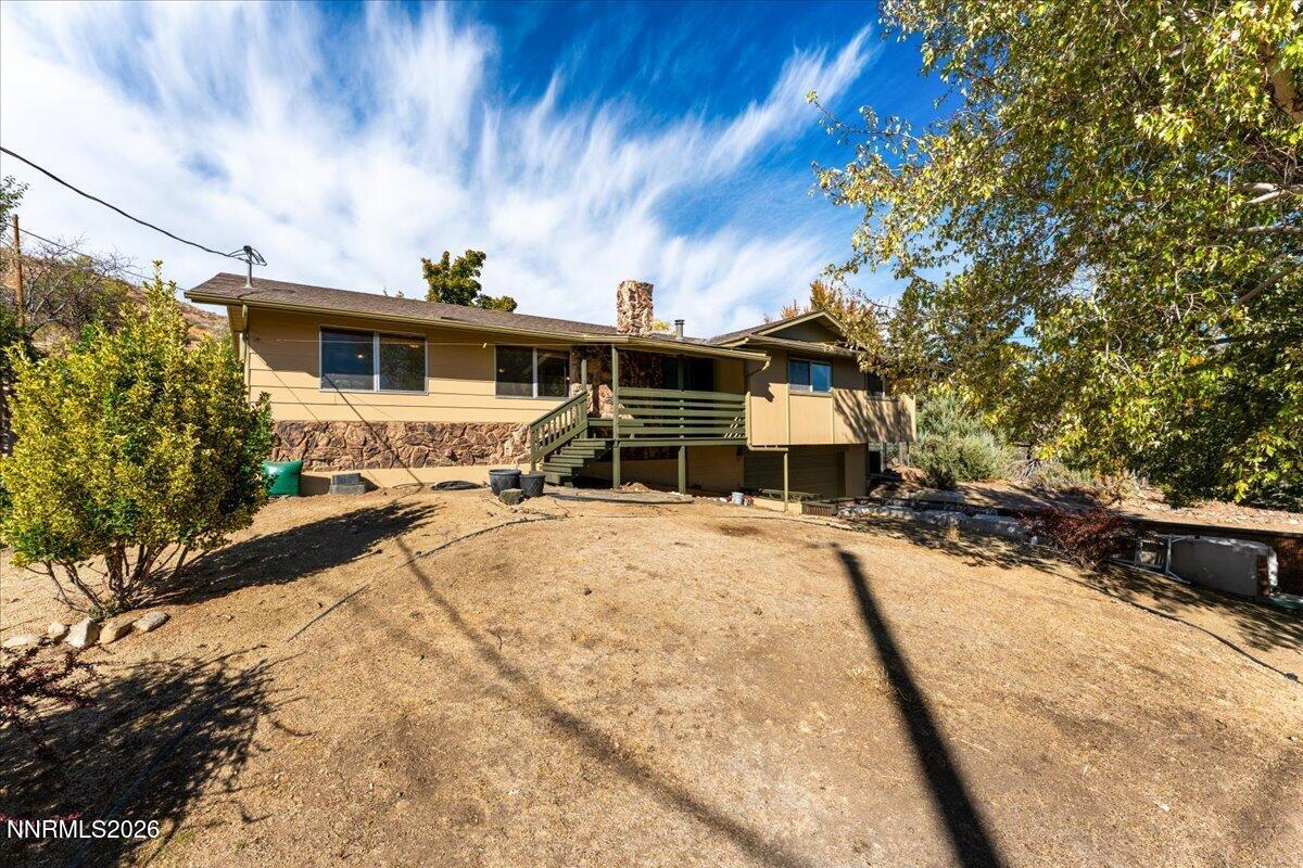 305 Steamboat Court Property Photo 4