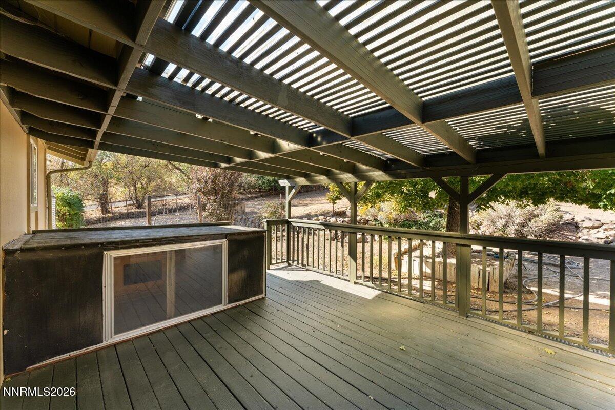 305 Steamboat Court Property Photo 35
