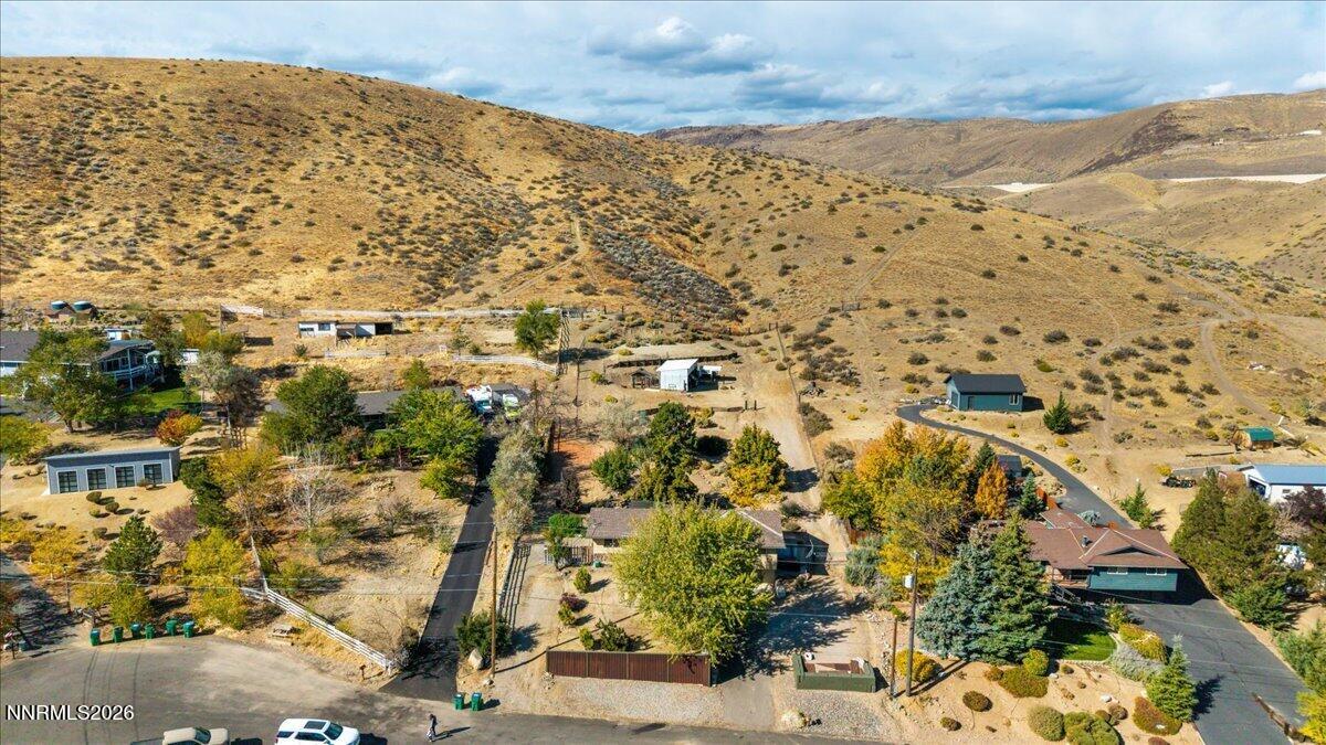 305 Steamboat Court Property Photo 45