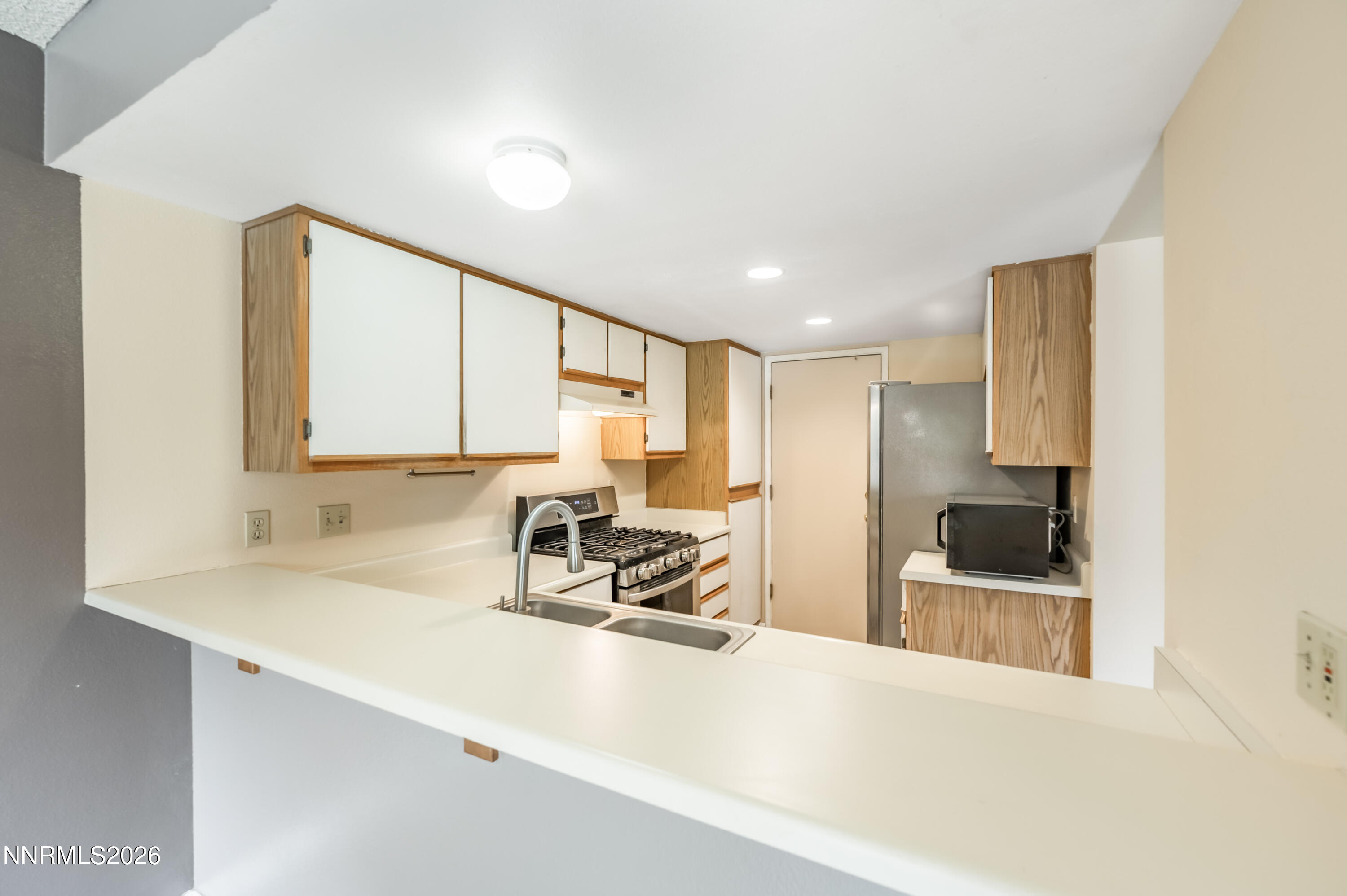 1719 Chatterley Lane Property Photo 13