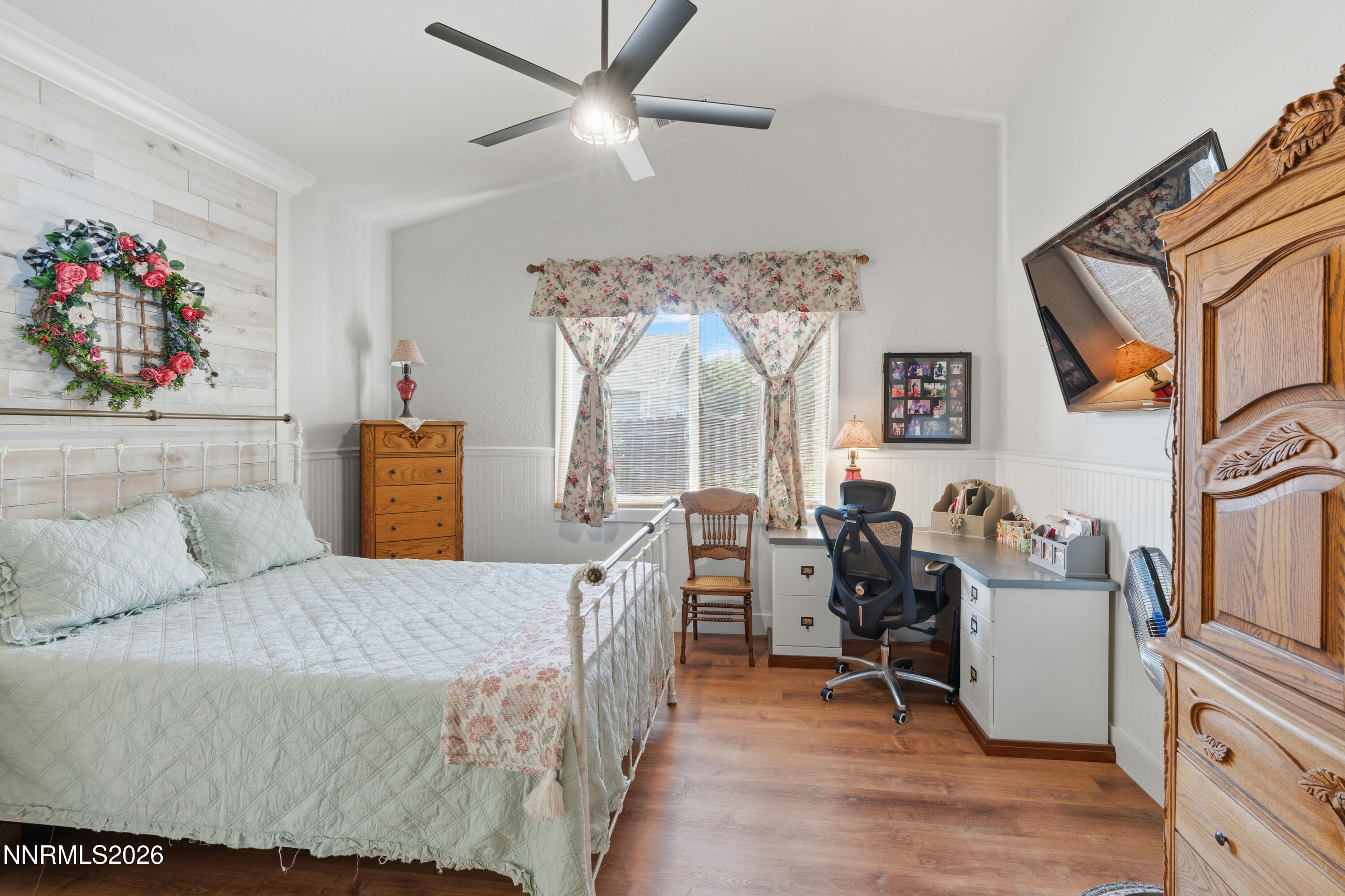 1752 Tulip Court Property Photo 23