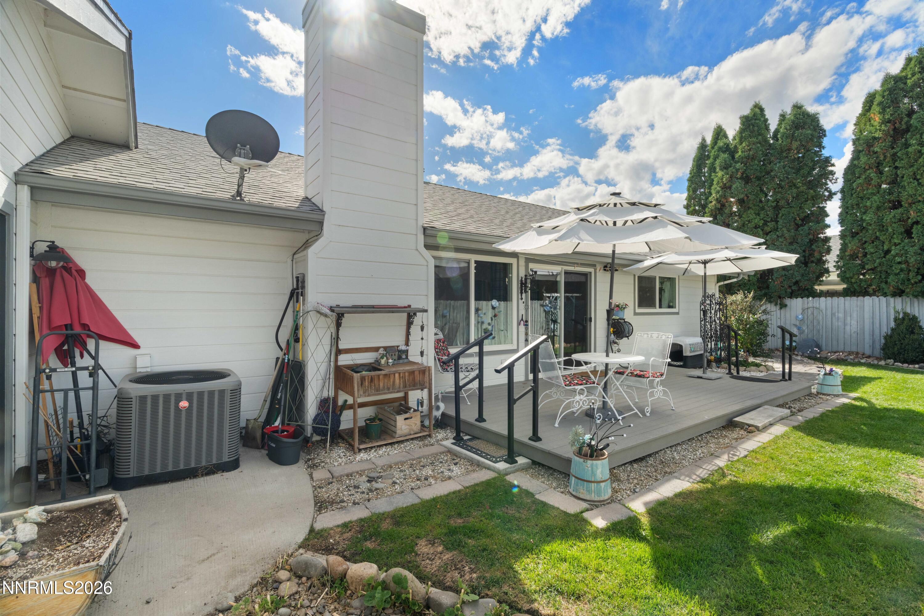 1752 Tulip Court Property Photo 35