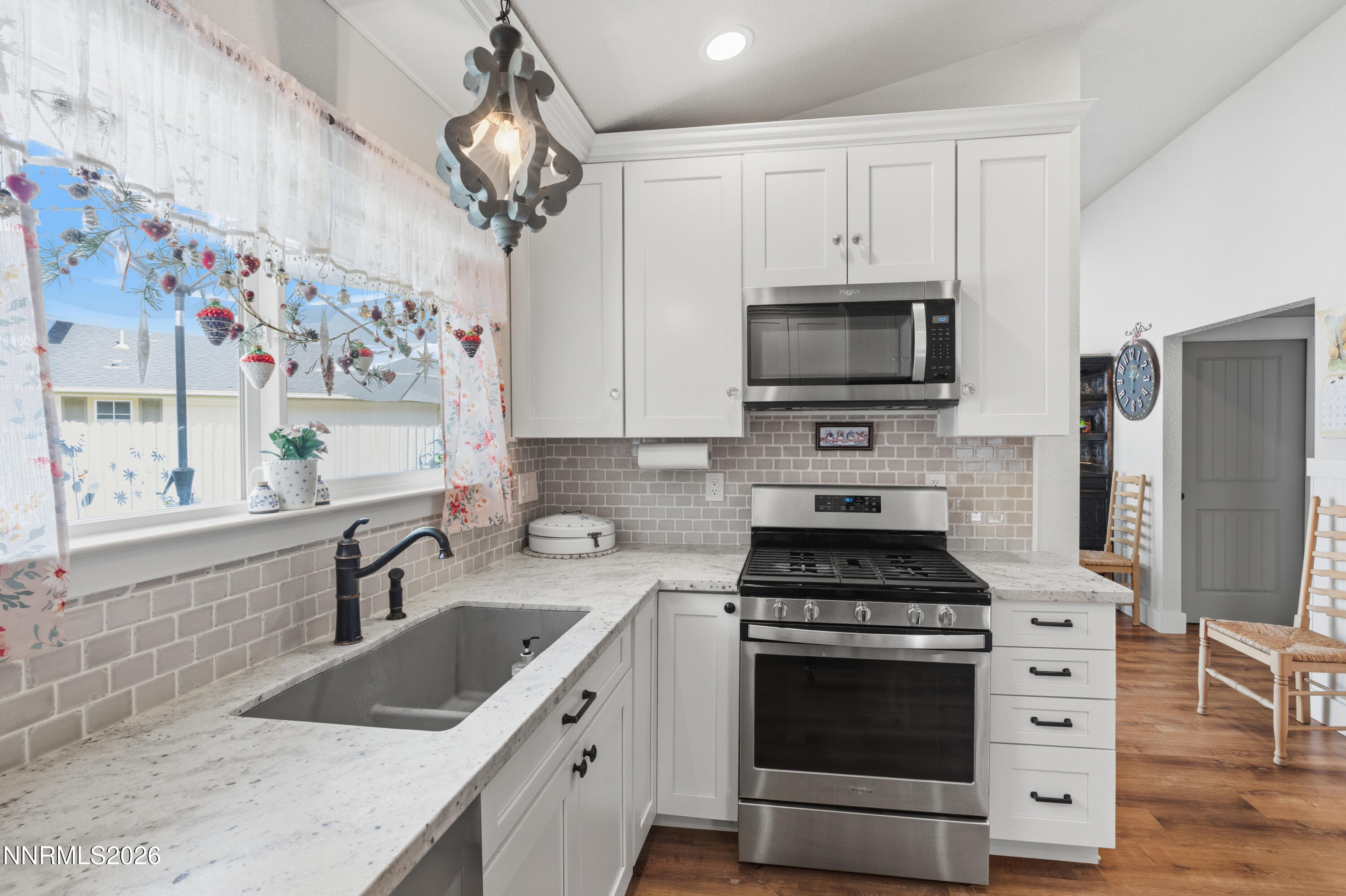 1752 Tulip Court Property Photo 43