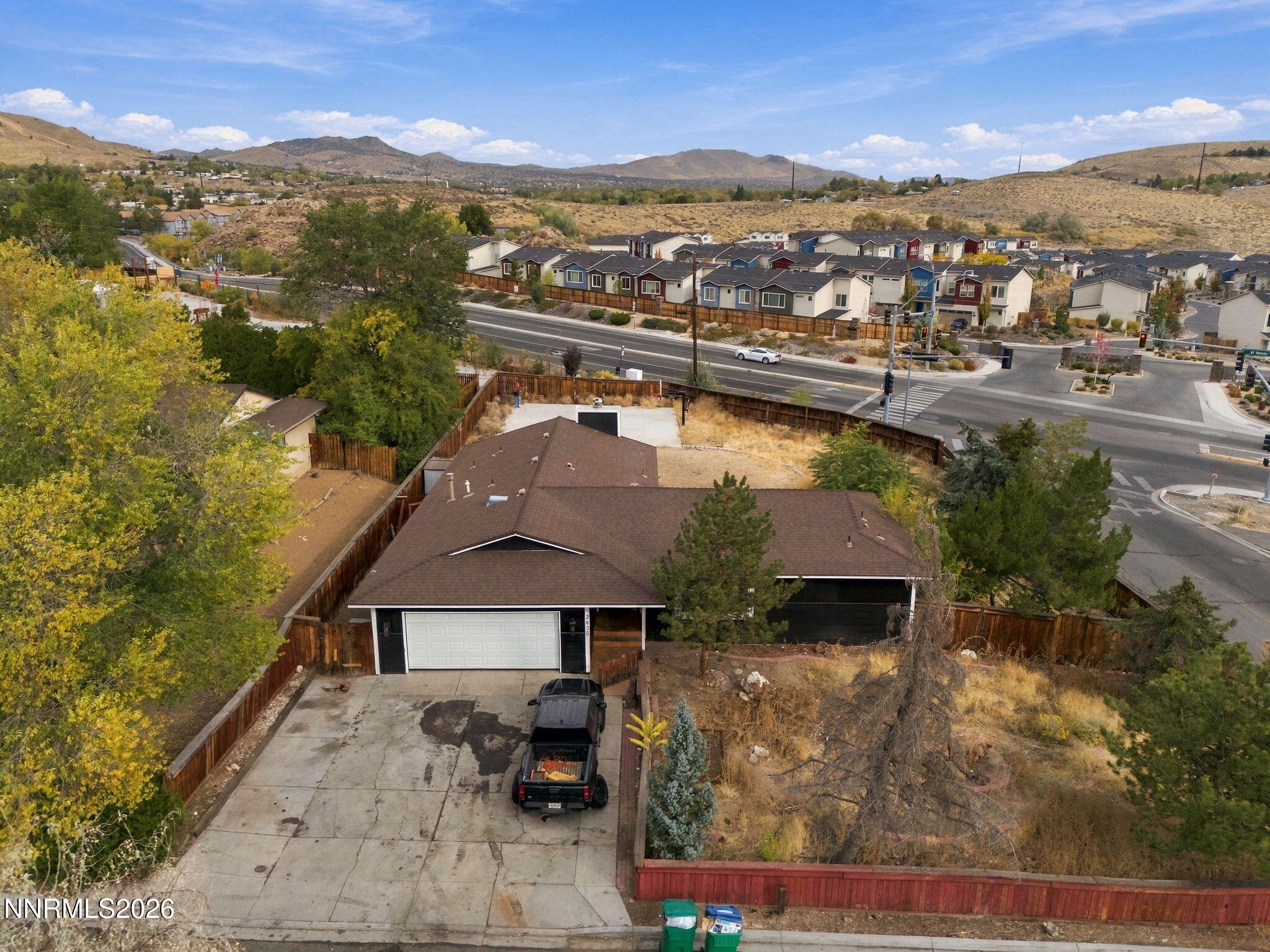 3835 Moorpark Court Property Photo 1