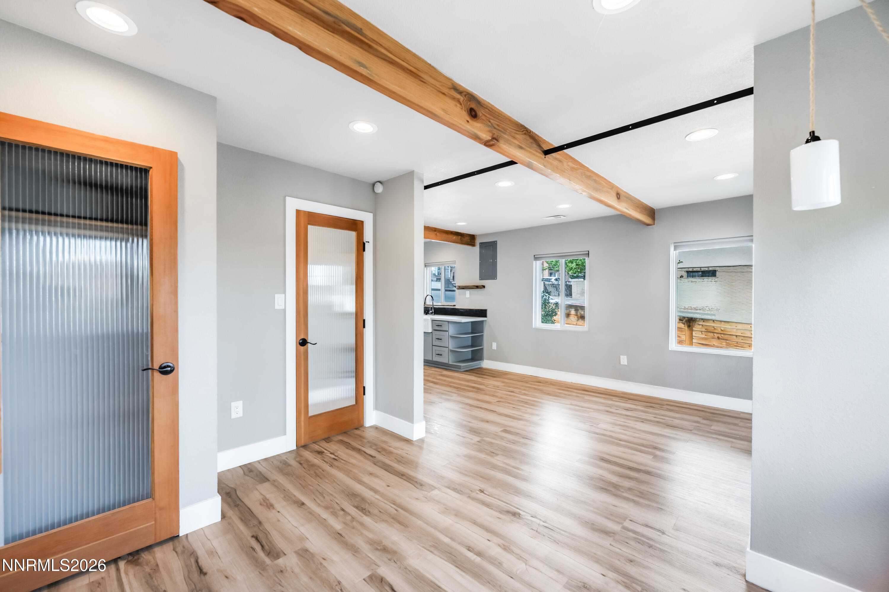 805 Forest Street Property Photo 12