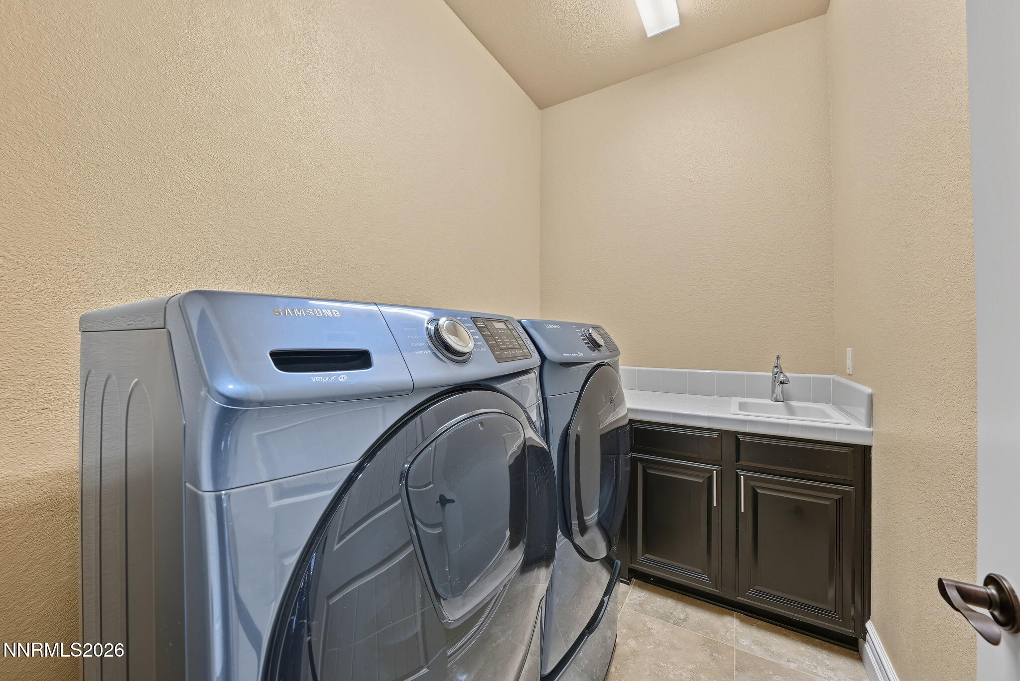 7509 Orange Plains Drive Property Photo 17