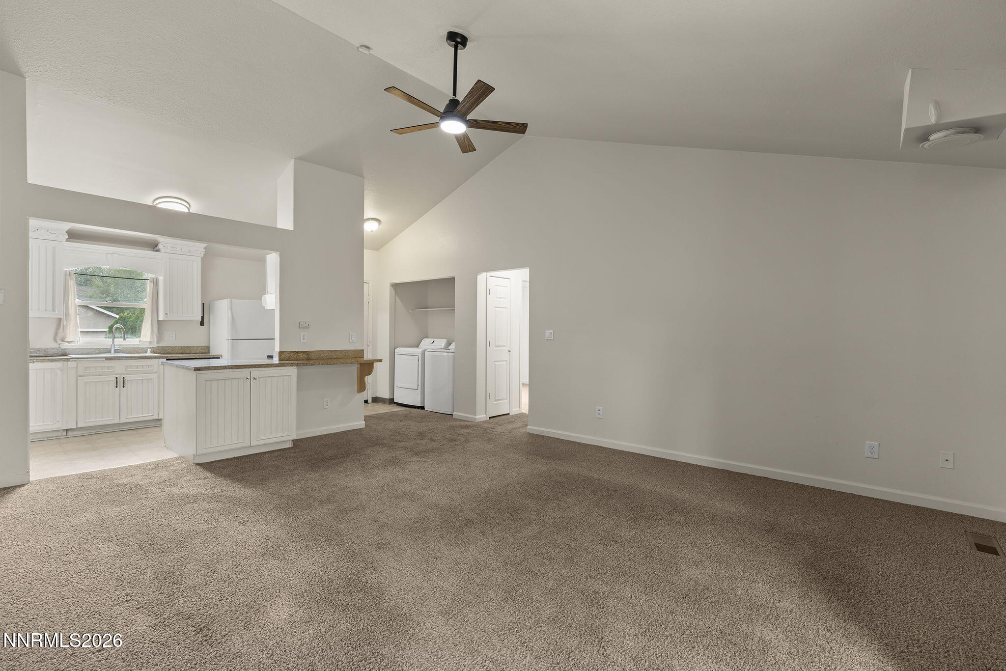 6745 Evening Star Drive Property Photo 8