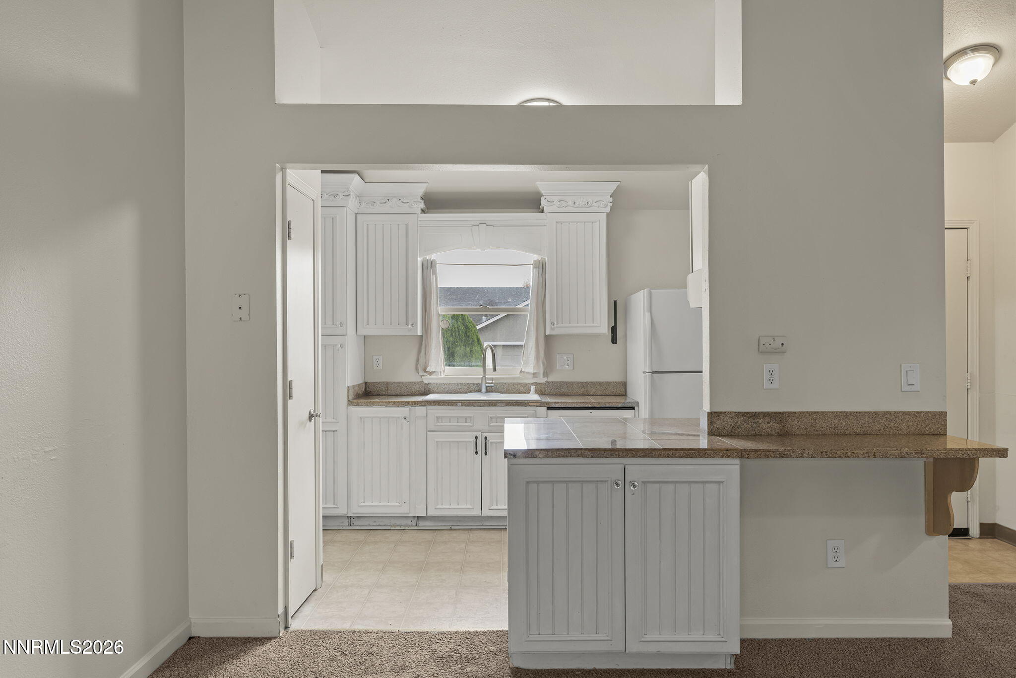 6745 Evening Star Drive Property Photo 10