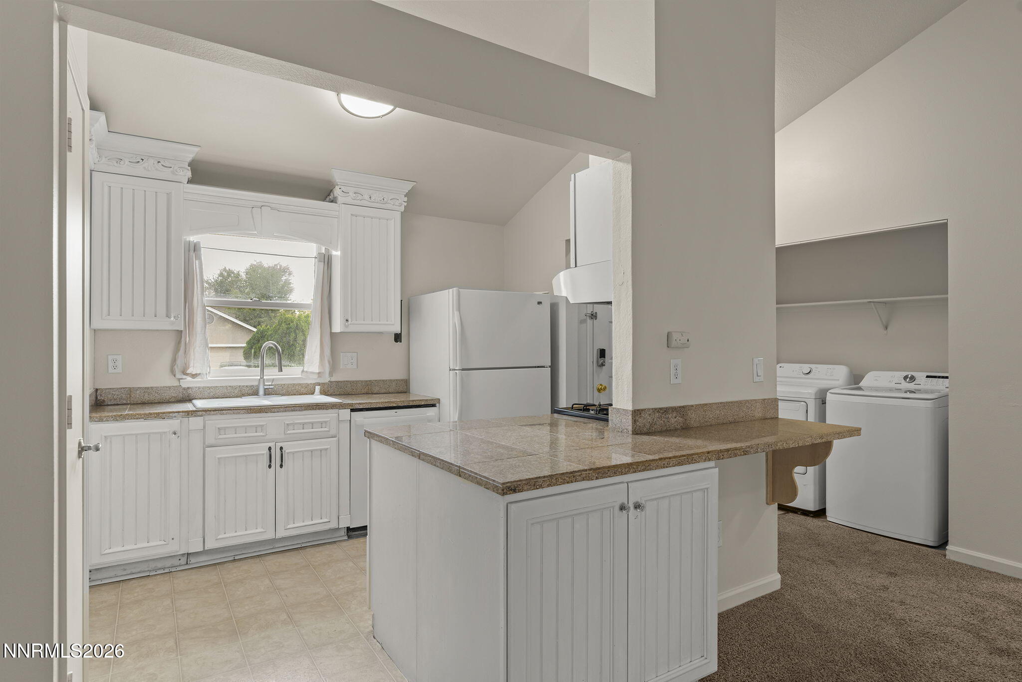 6745 Evening Star Drive Property Photo 11