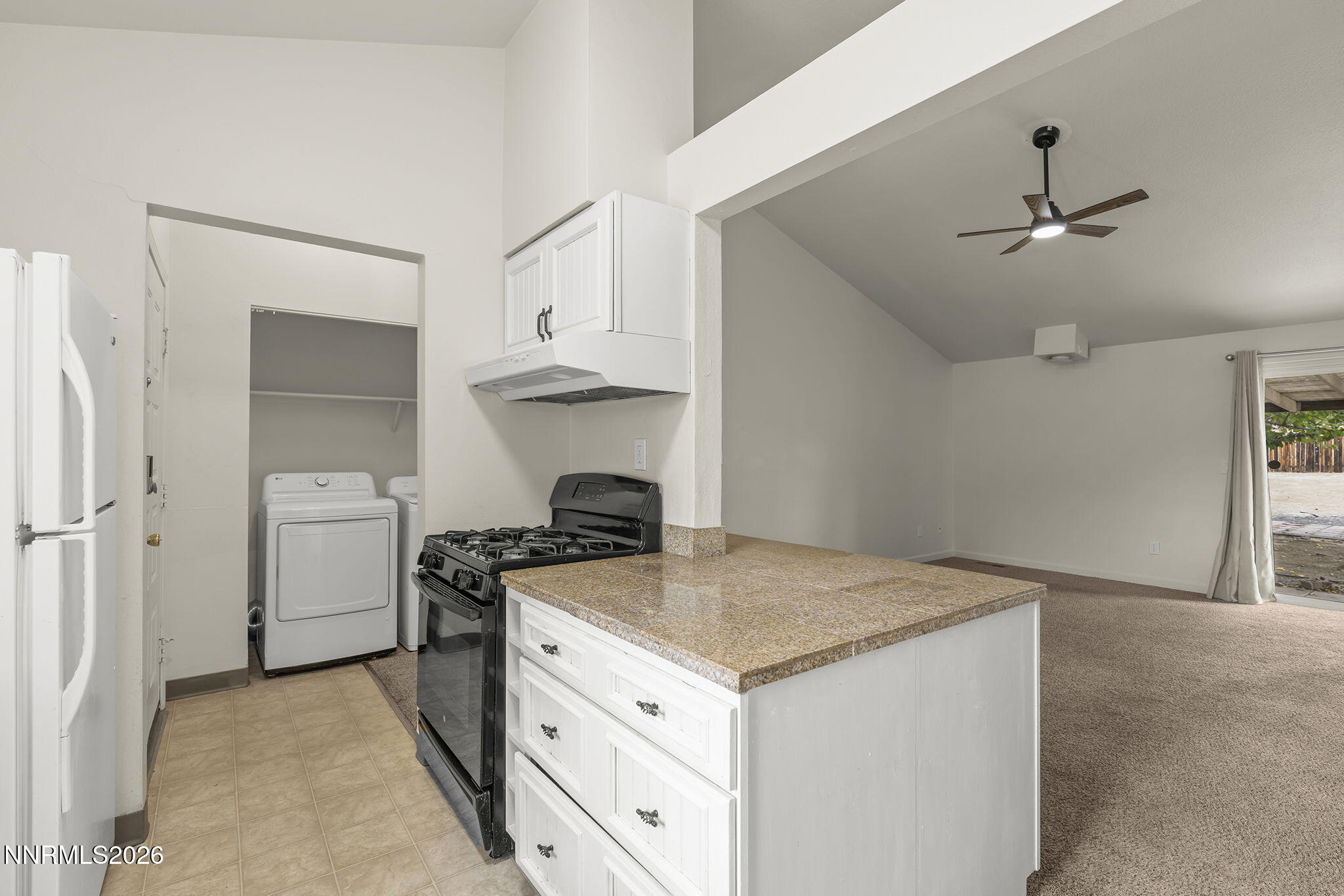 6745 Evening Star Drive Property Photo 13