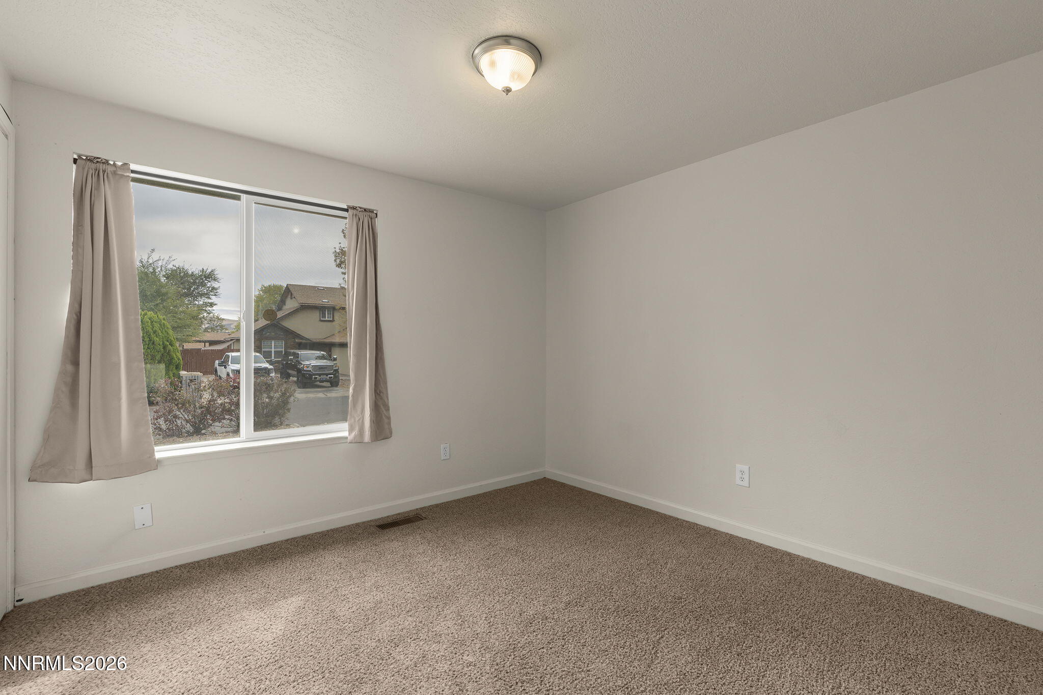 6745 Evening Star Drive Property Photo 19