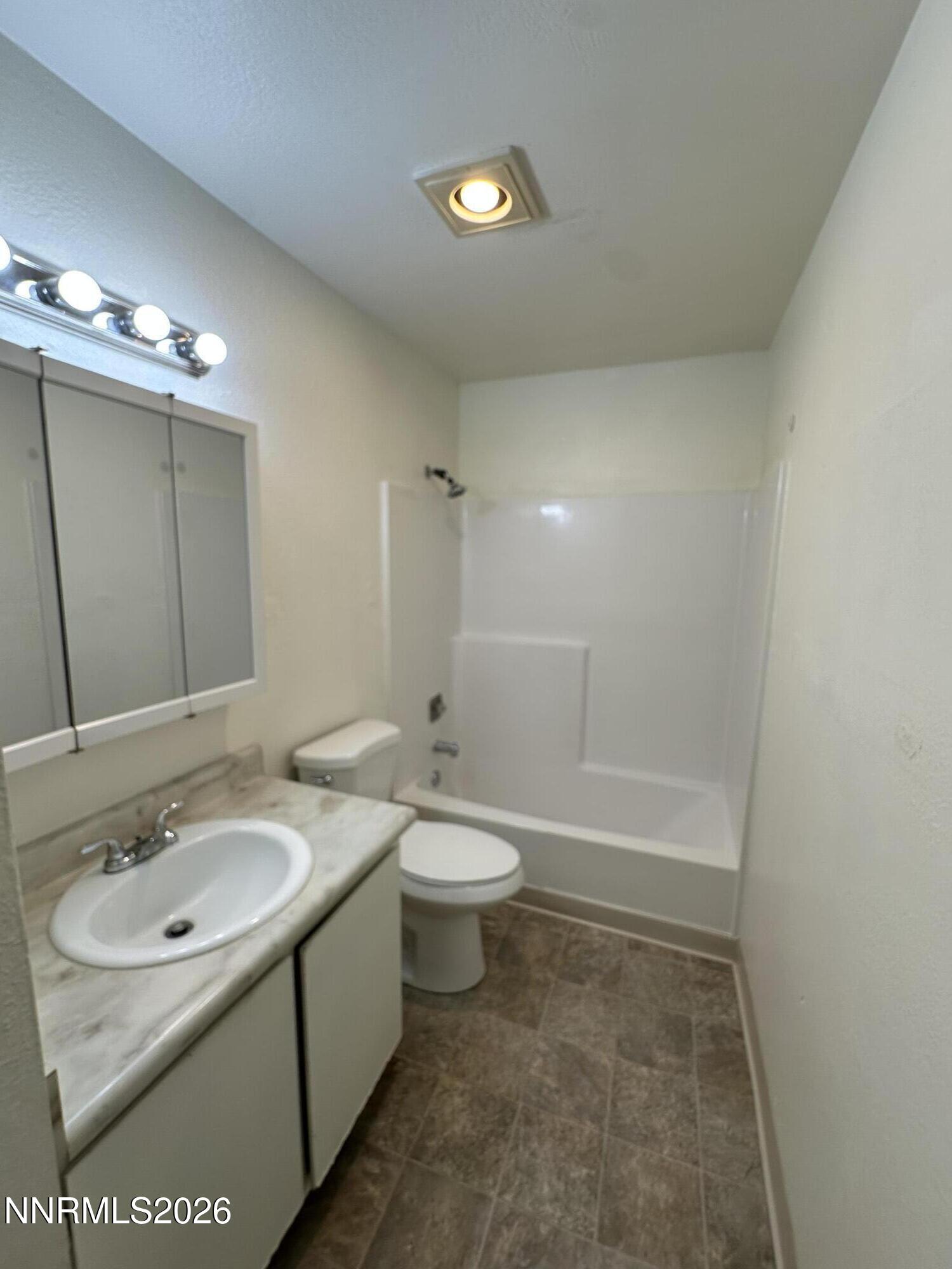4606 Neil Road Apt 200 Property Photo 1