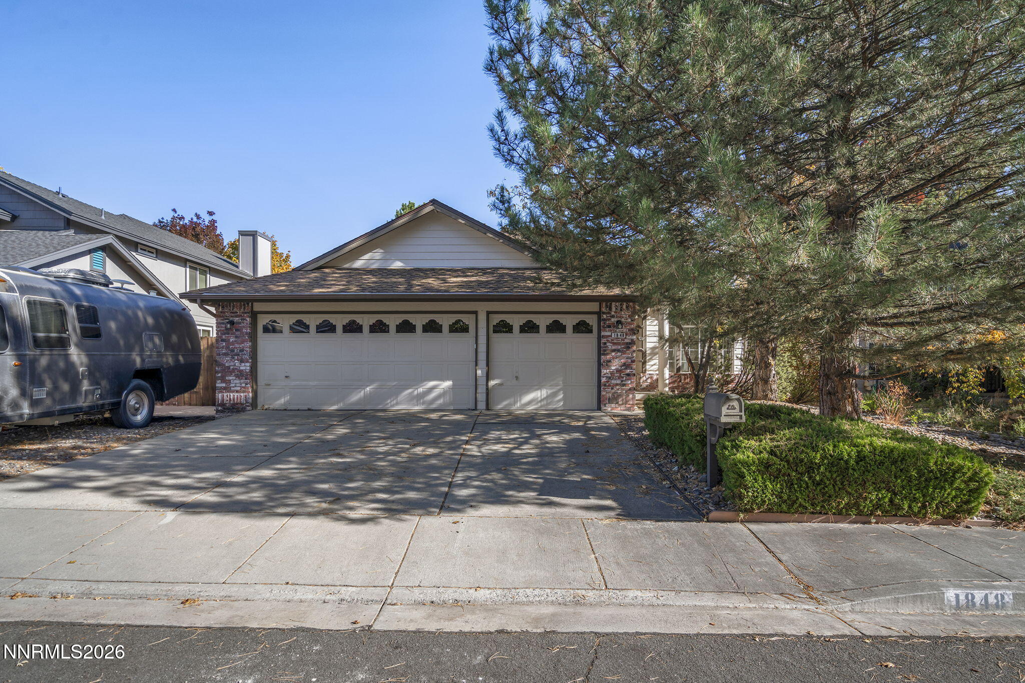 1848 Countryside Avenue Property Photo 1